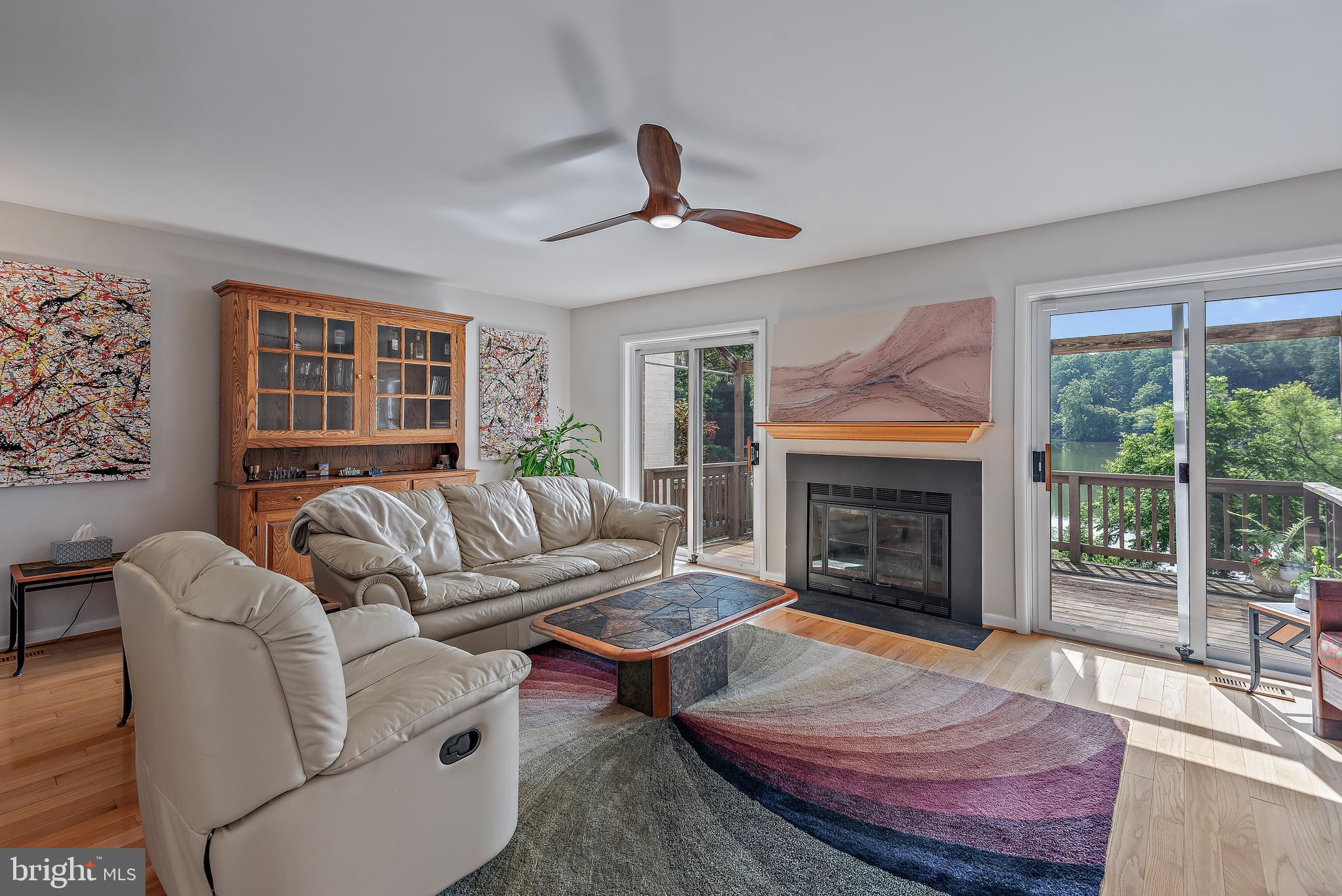 VILLAGE OF OWEN BROWN - Residential Lease