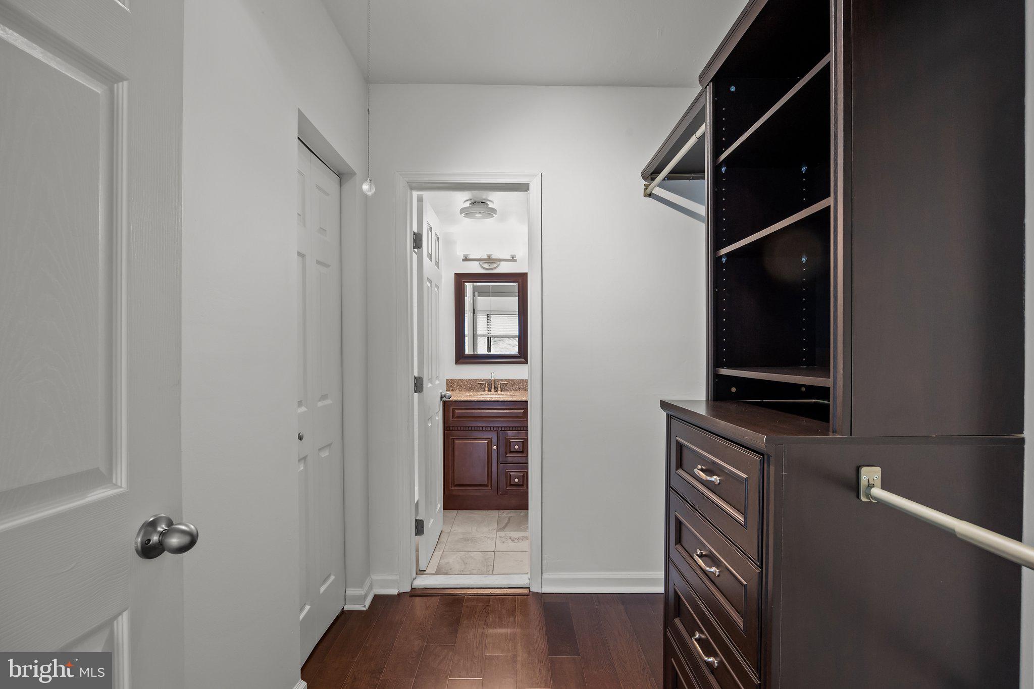 ELKINS PARK HOUSE - Residential