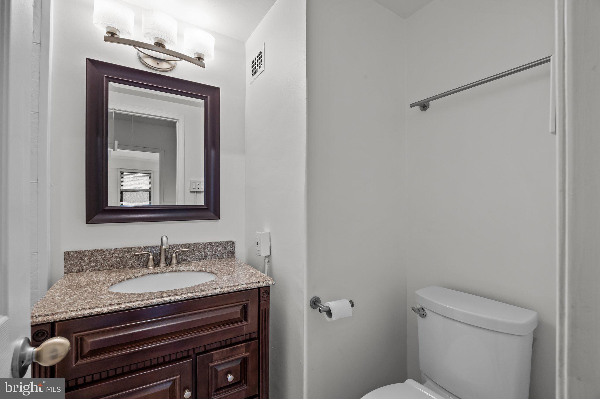 ELKINS PARK HOUSE - Residential