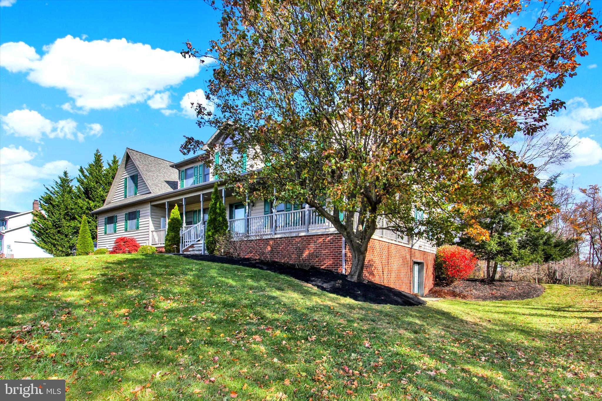 3674 EAGLE RIDGE COURT