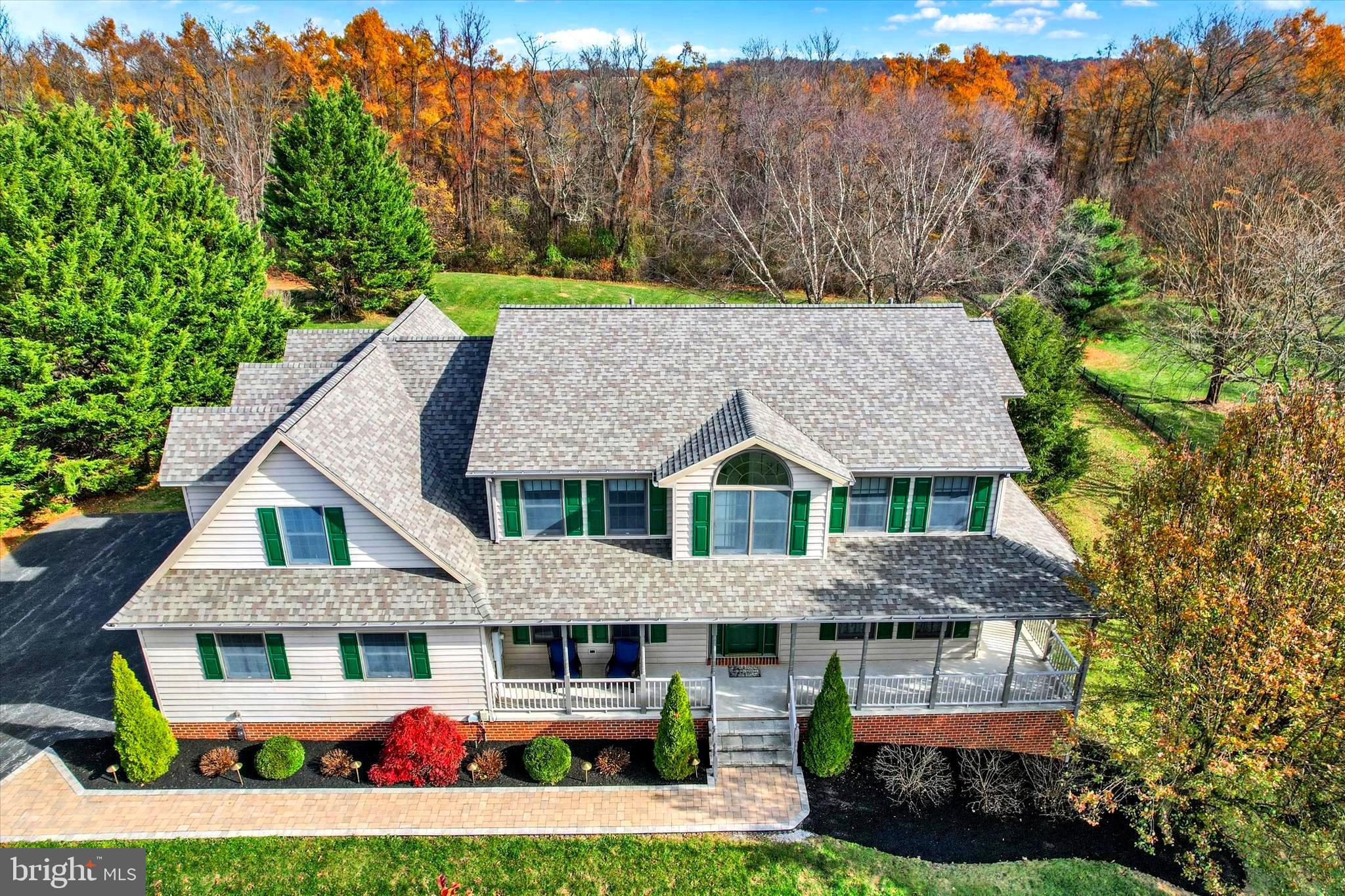 3674 EAGLE RIDGE COURT