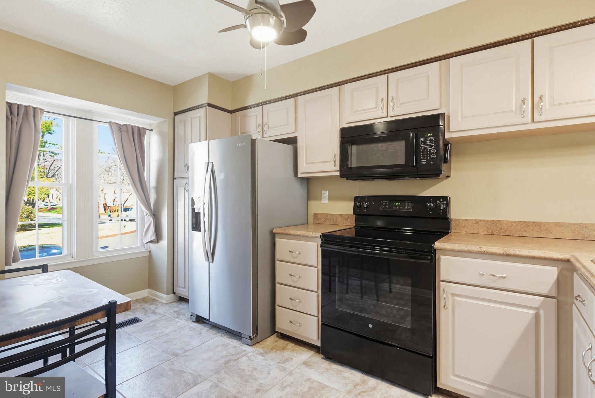 MARBLE HILL - Residential