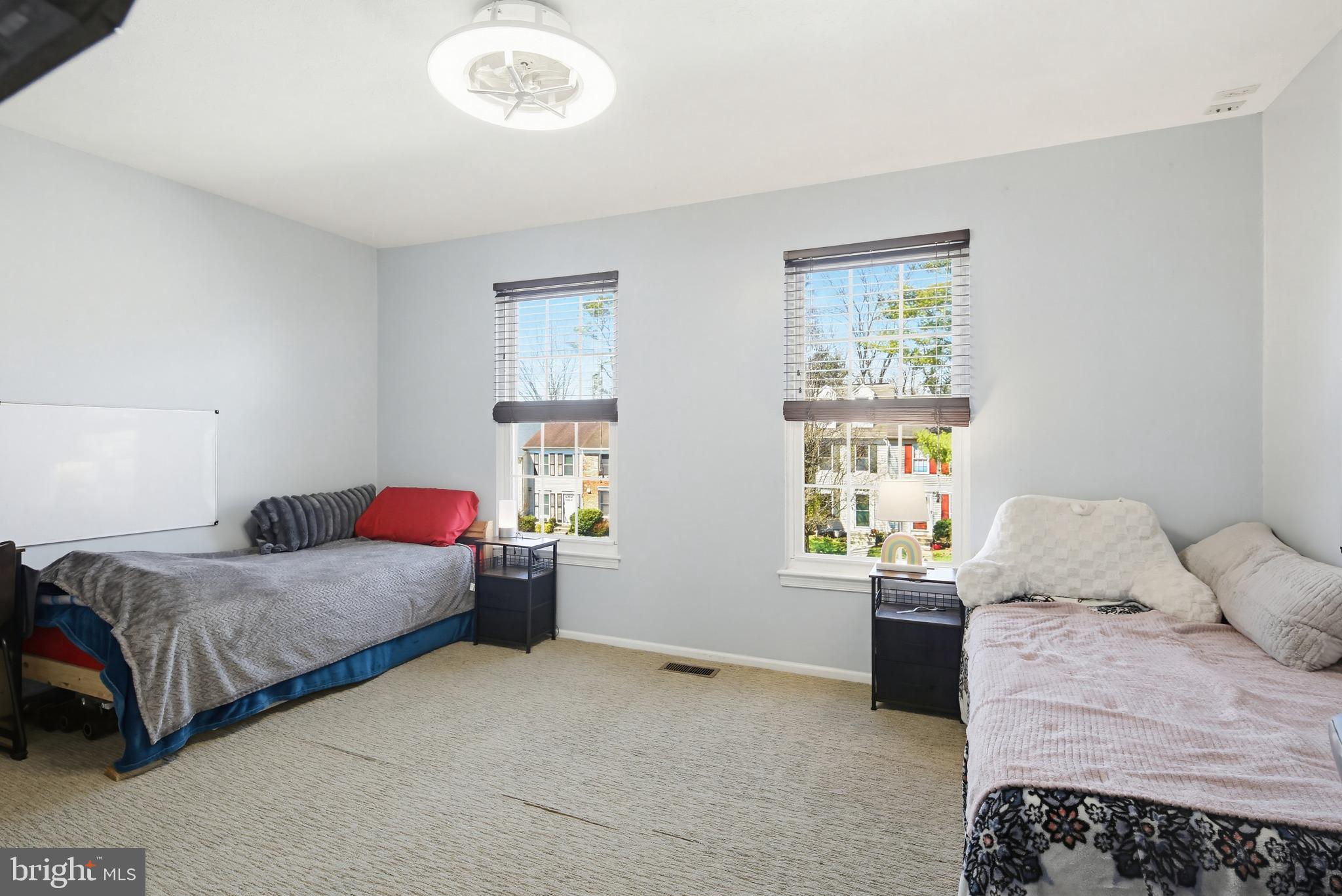 MARBLE HILL - Residential