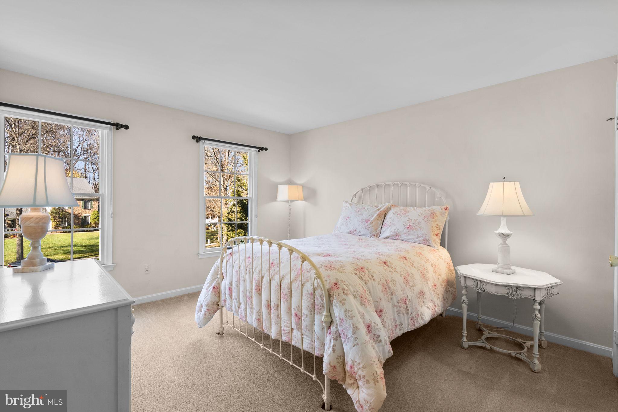 TURF VALLEY OVERLOOK - Residential