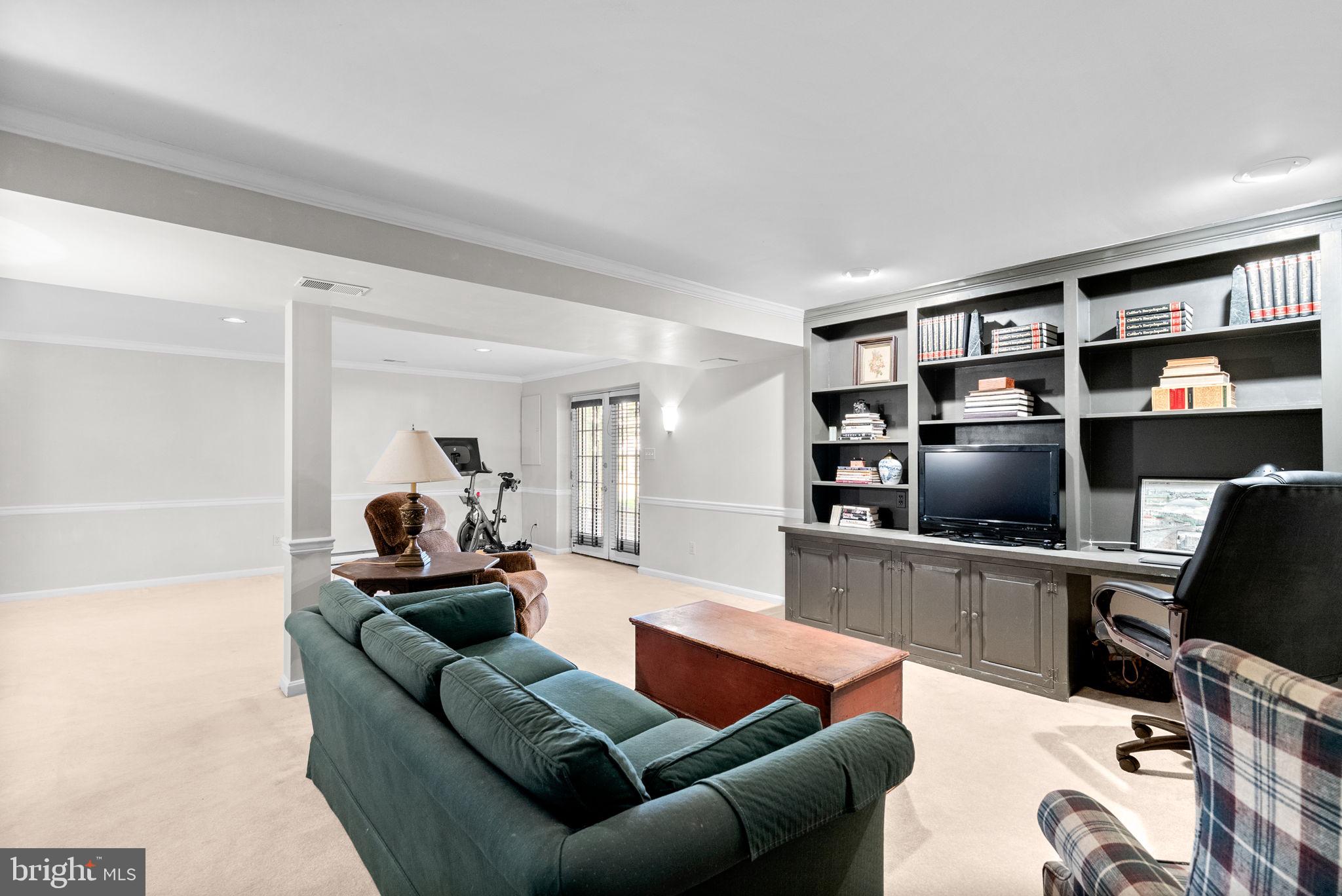 TURF VALLEY OVERLOOK - Residential