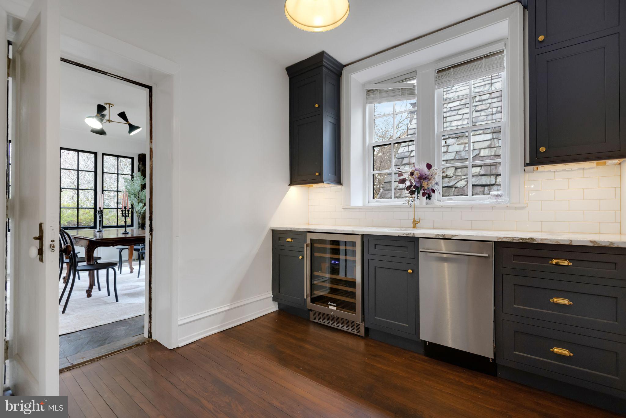 EAST MT AIRY - Residential