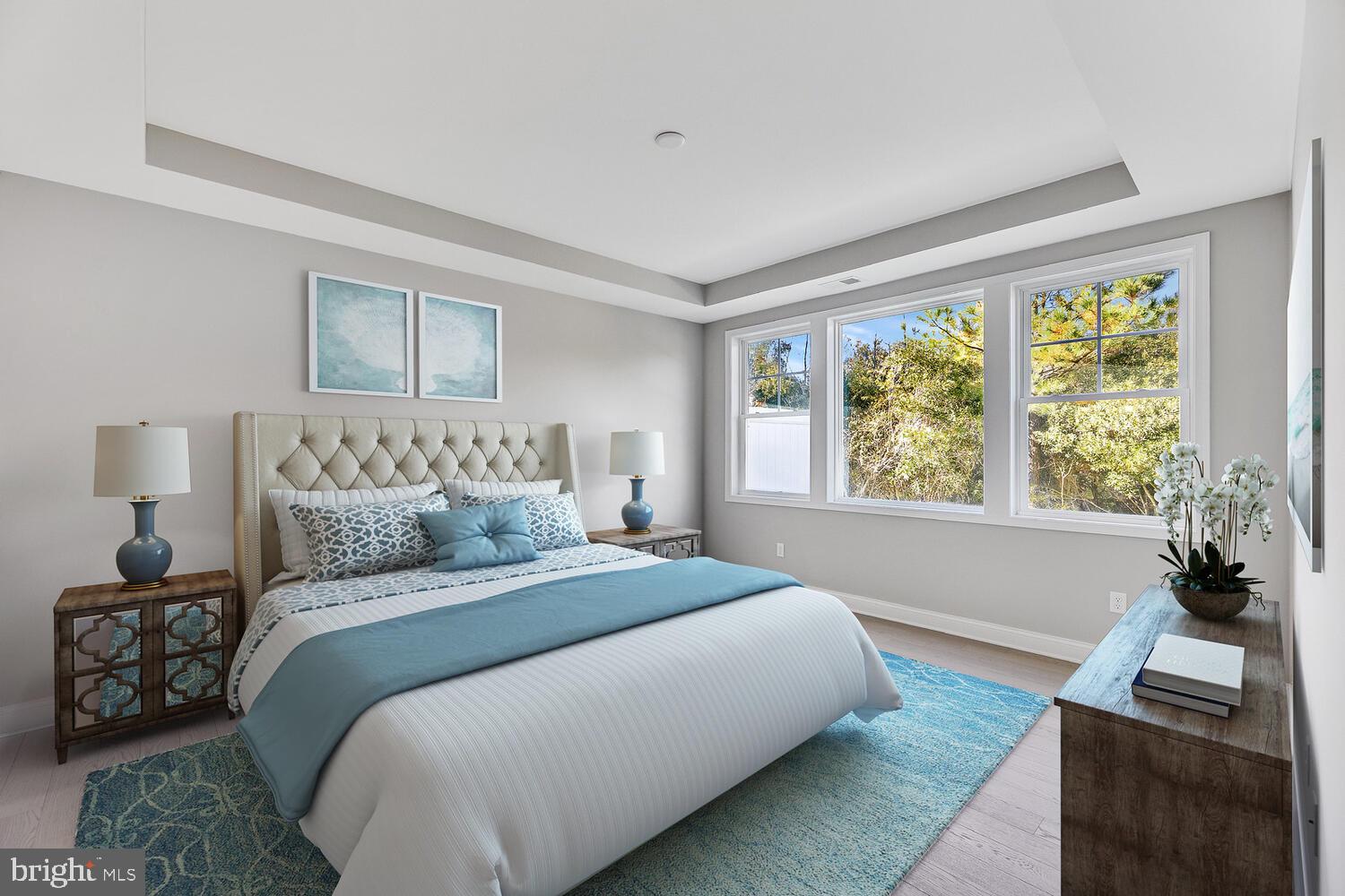 PENINSULA LAKES - Residential