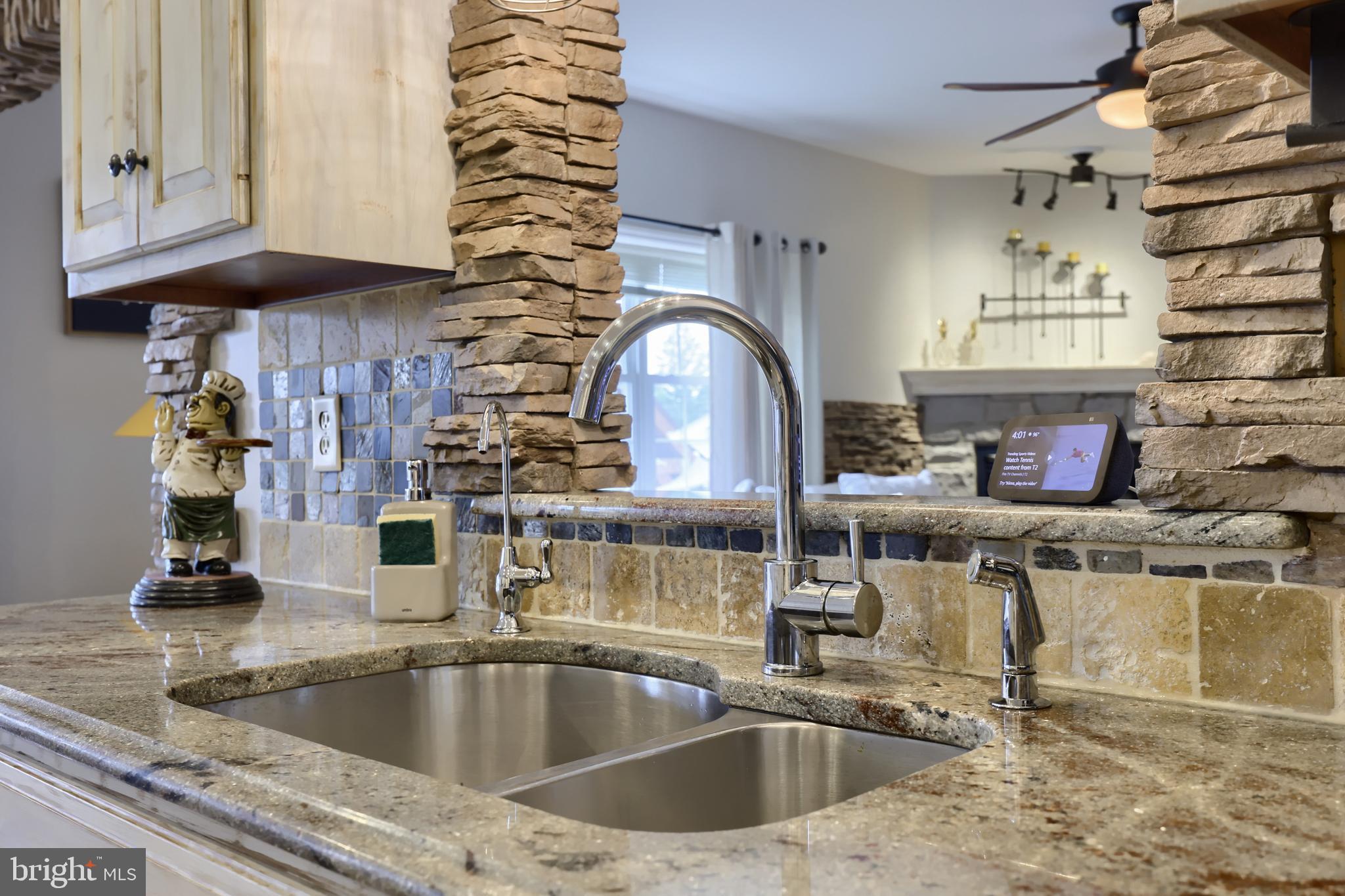 MAYTOWN - Residential