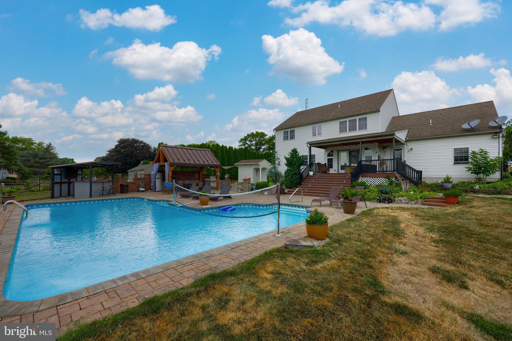 MAYTOWN - Residential