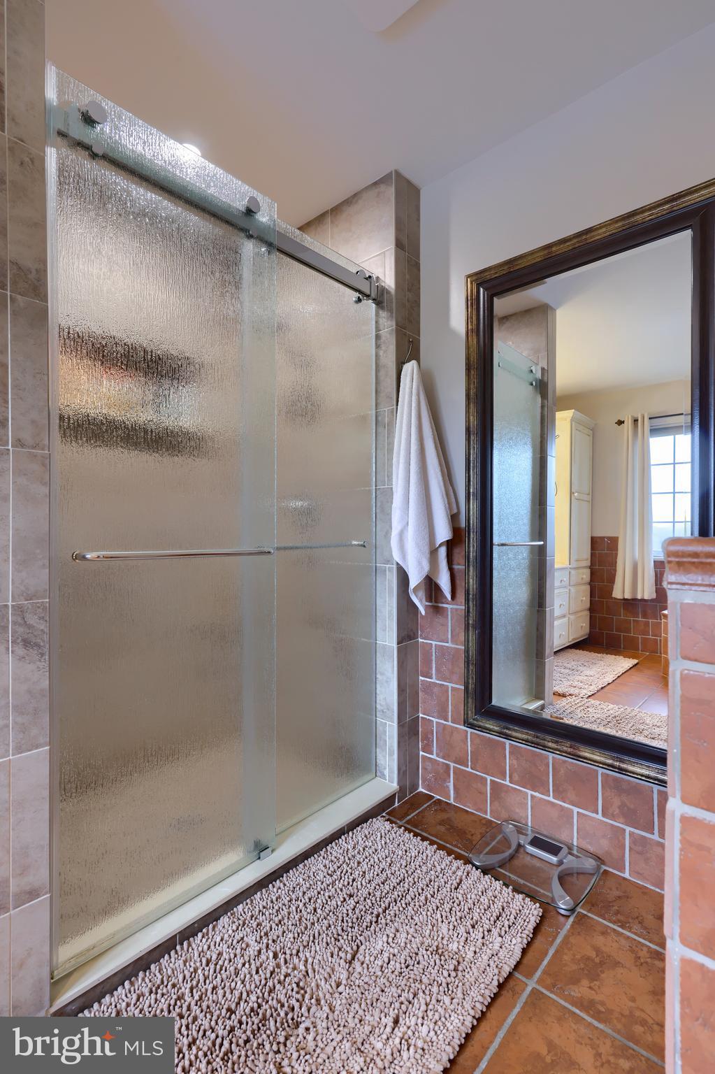 MAYTOWN - Residential