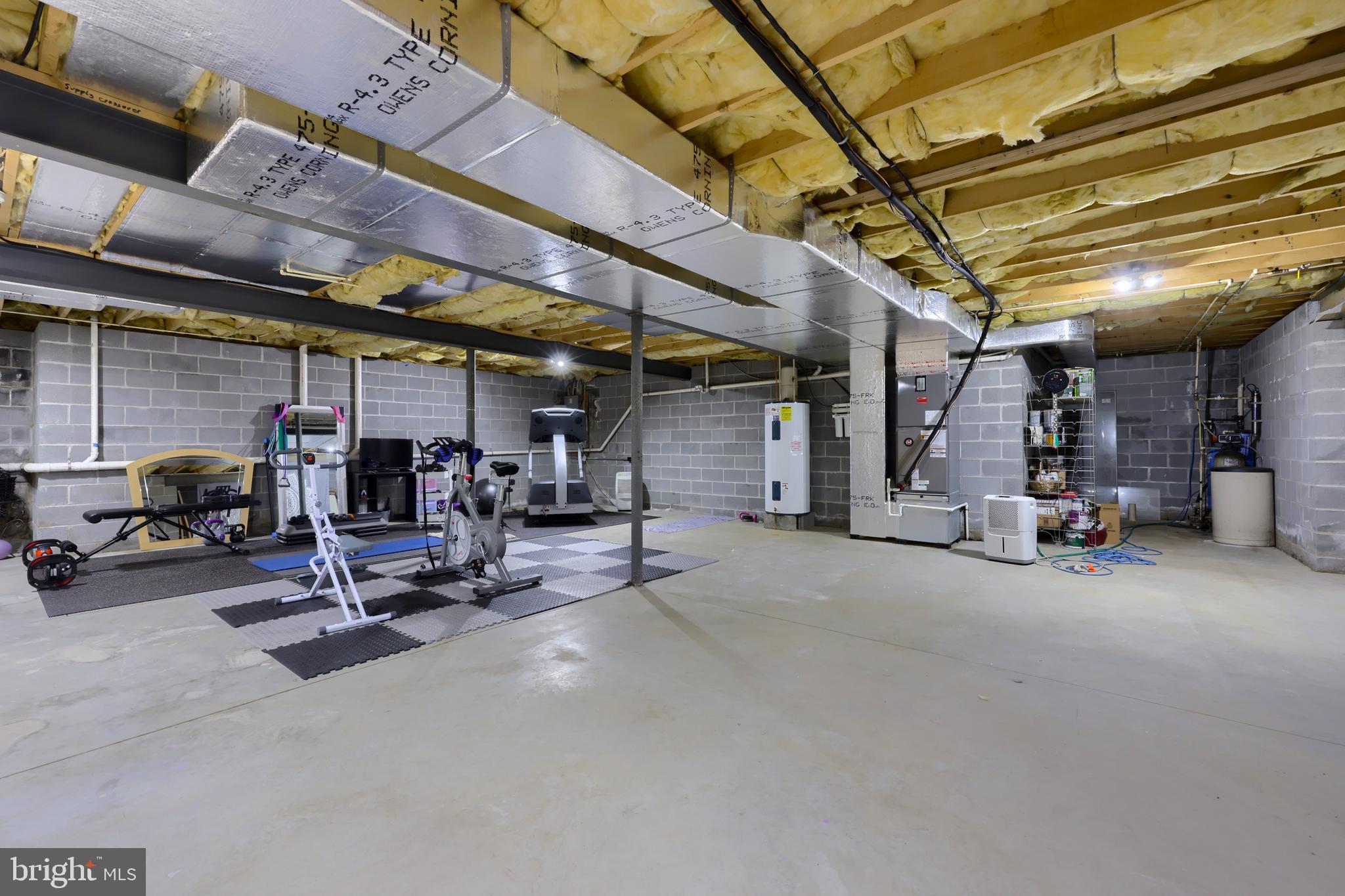 MAYTOWN - Residential