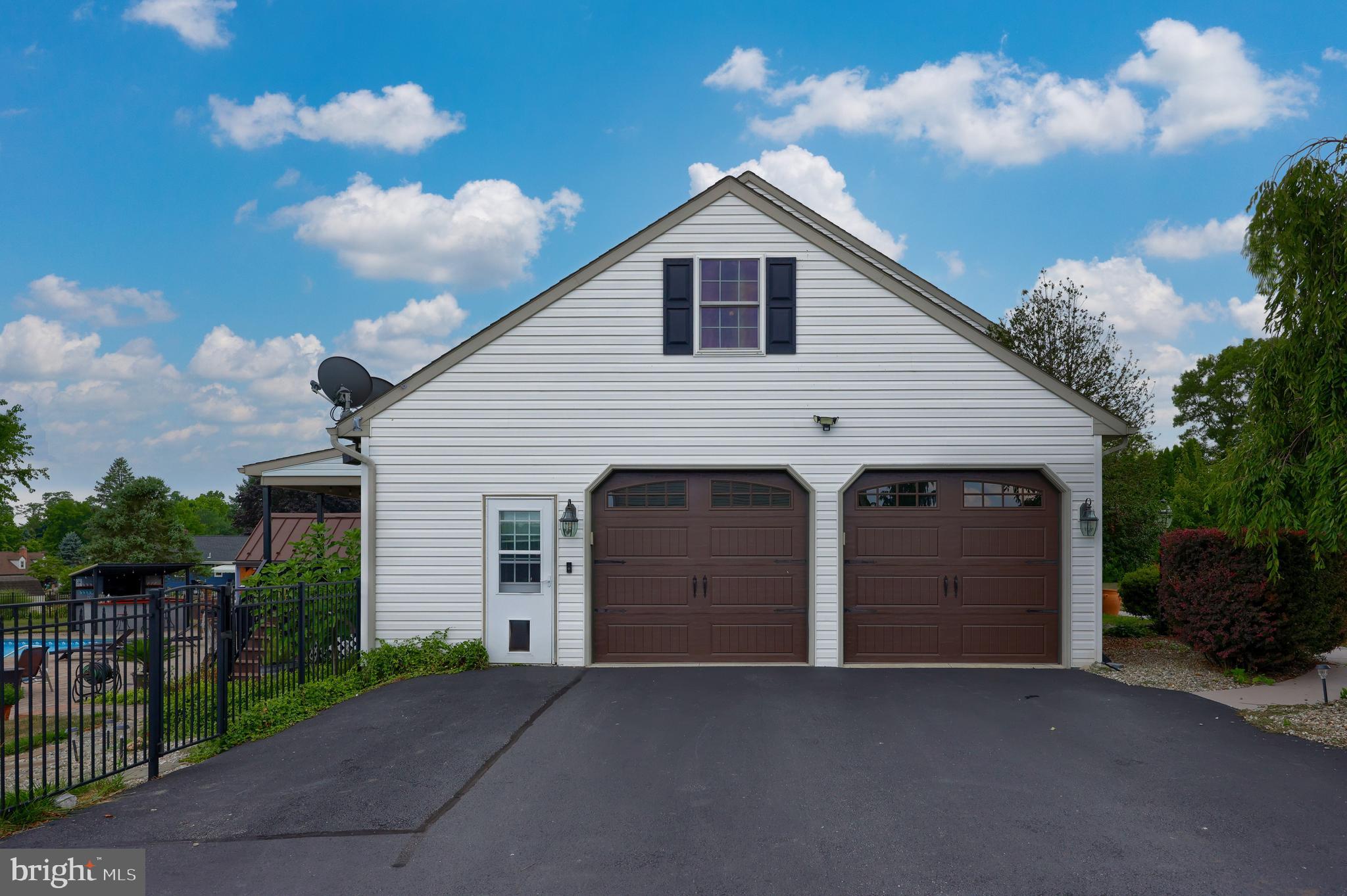 MAYTOWN - Residential