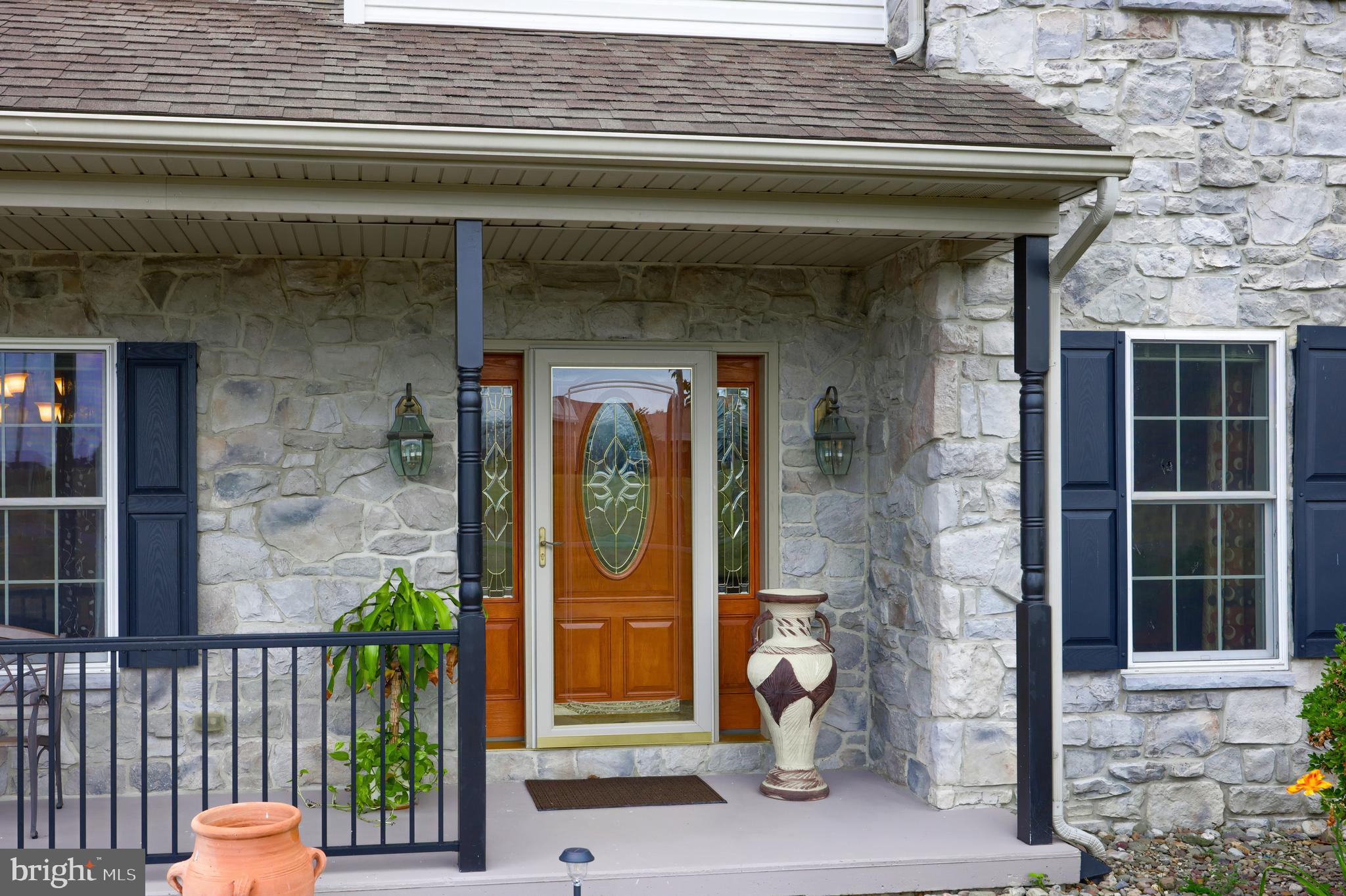 MAYTOWN - Residential