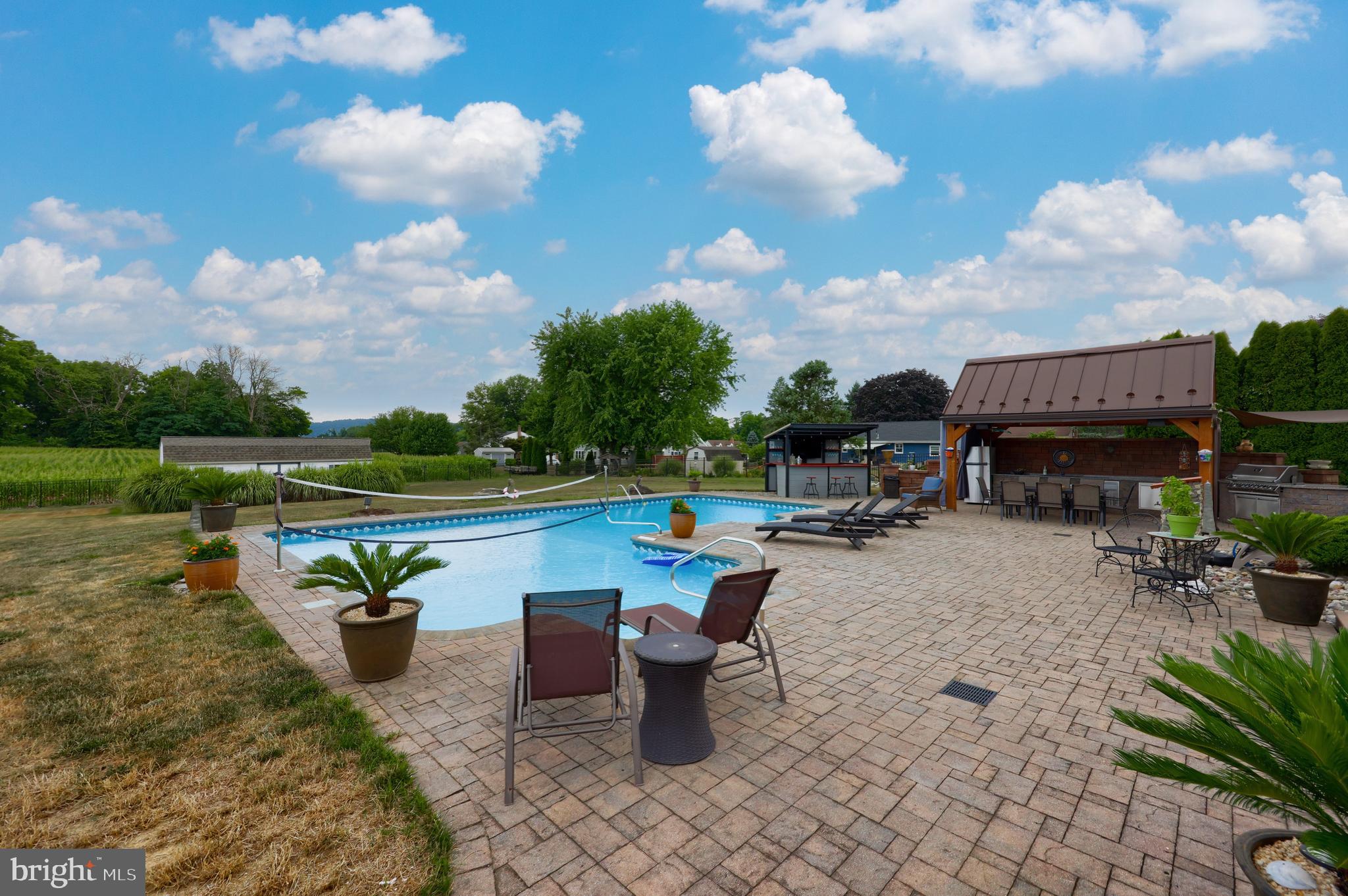 MAYTOWN - Residential