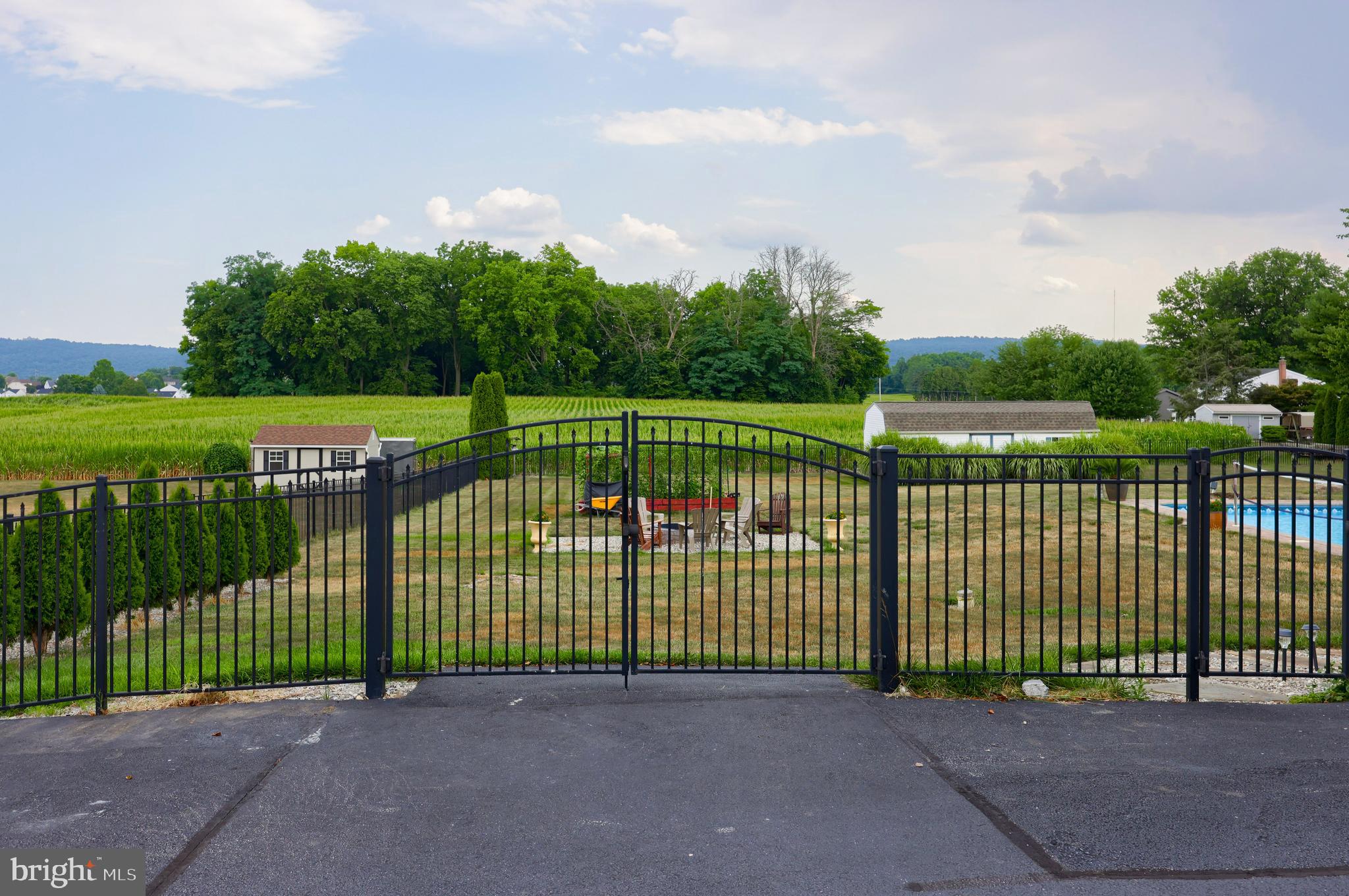 MAYTOWN - Residential