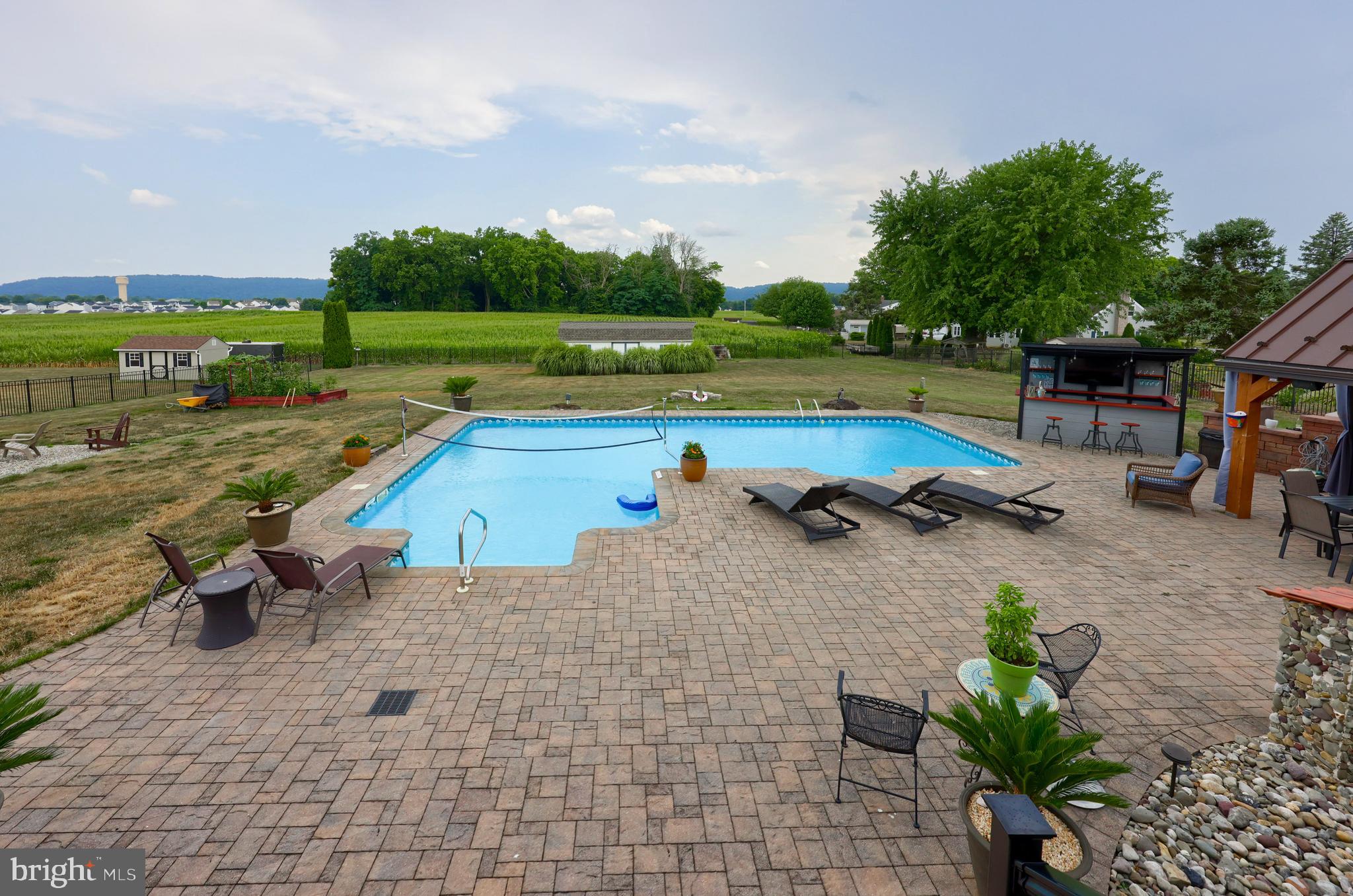 MAYTOWN - Residential