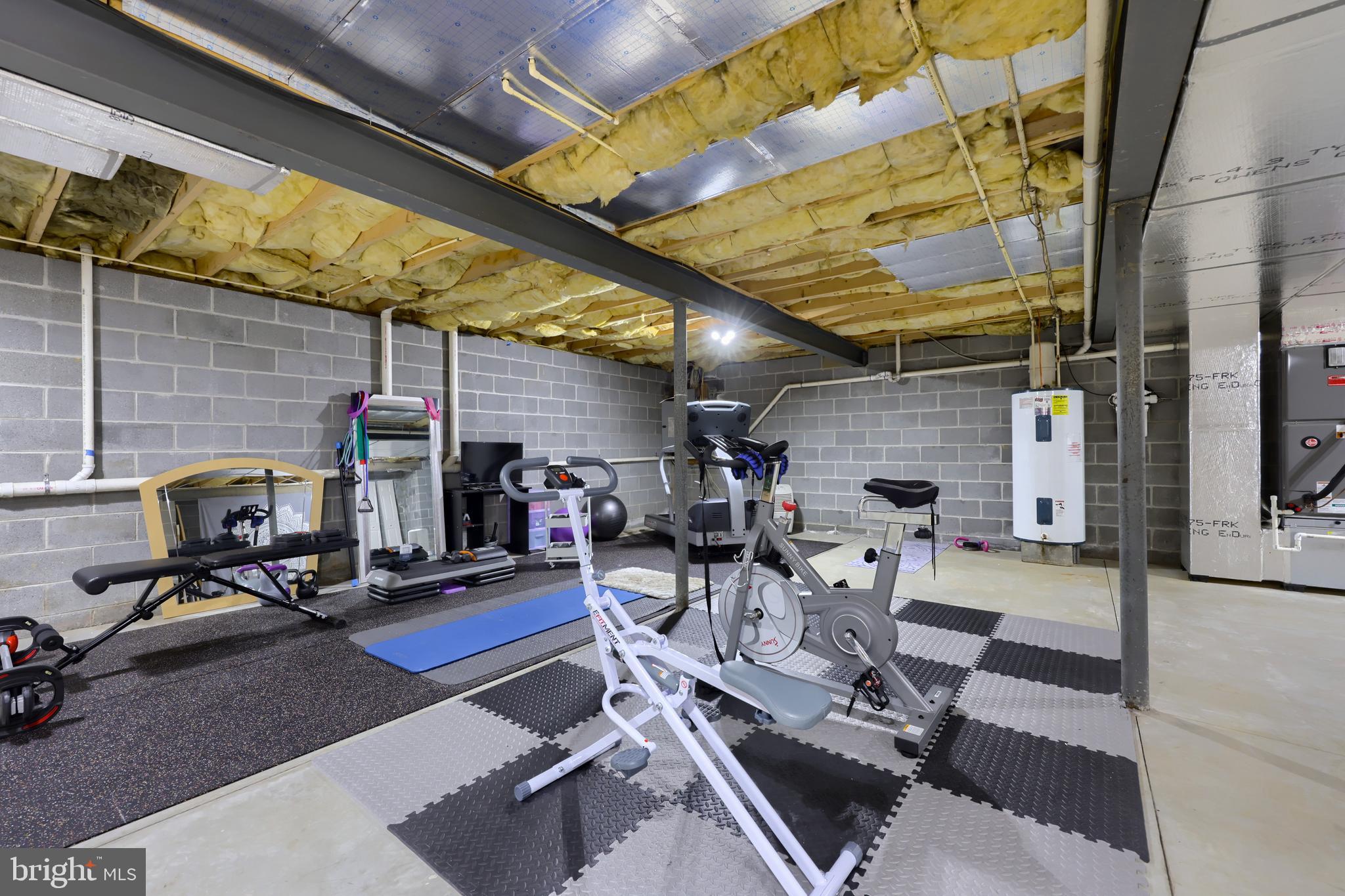 MAYTOWN - Residential