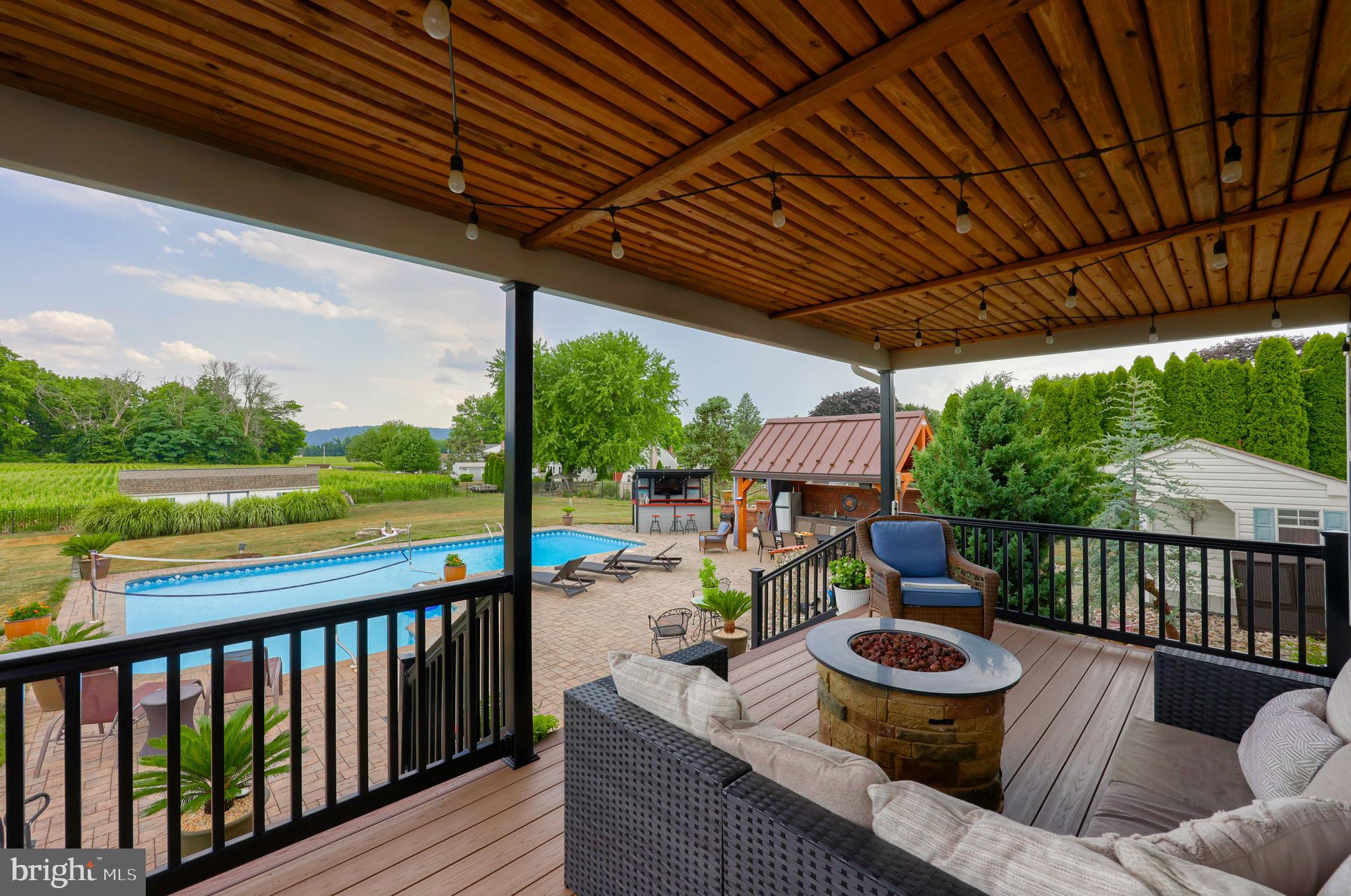 MAYTOWN - Residential