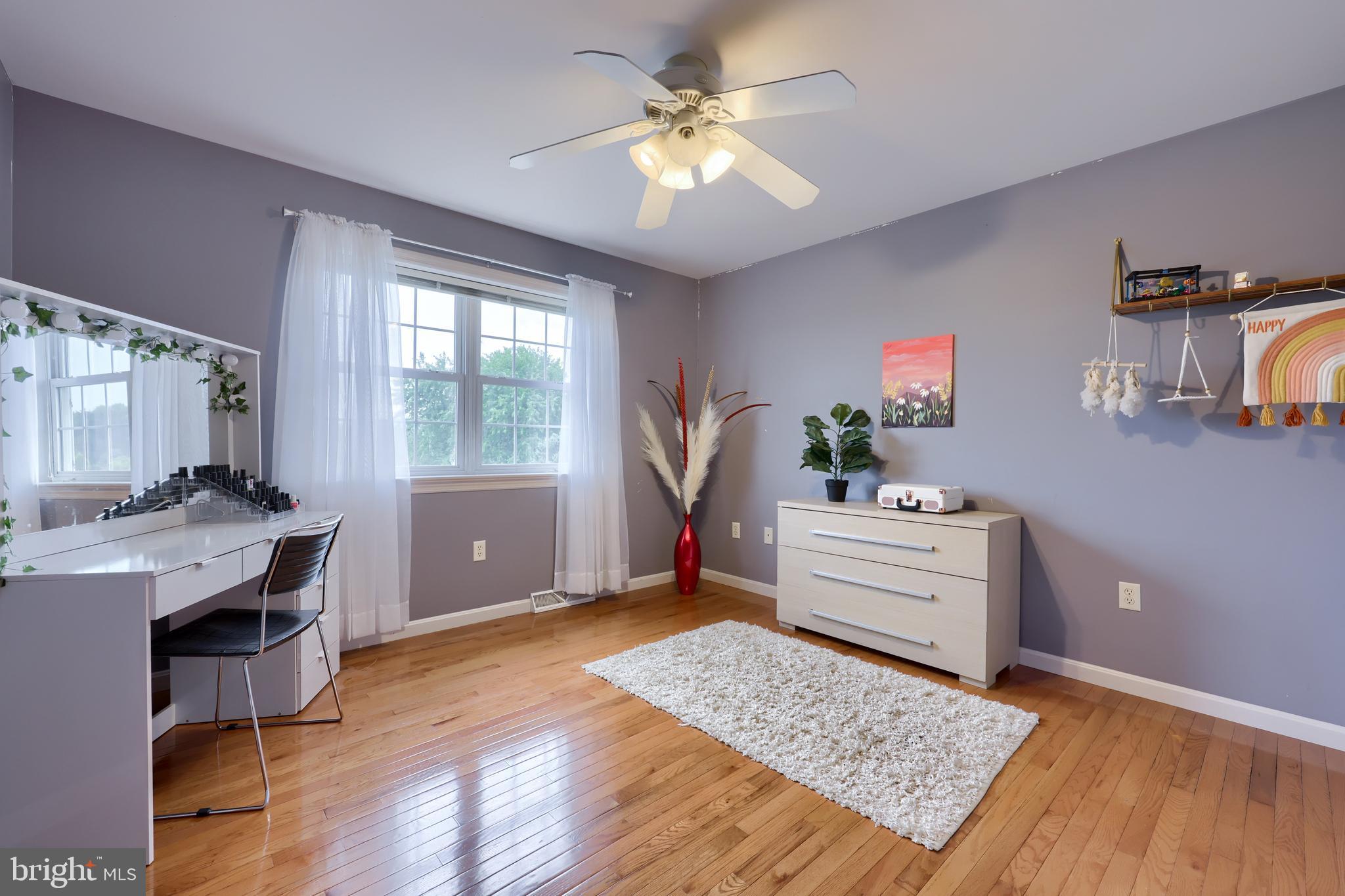 MAYTOWN - Residential