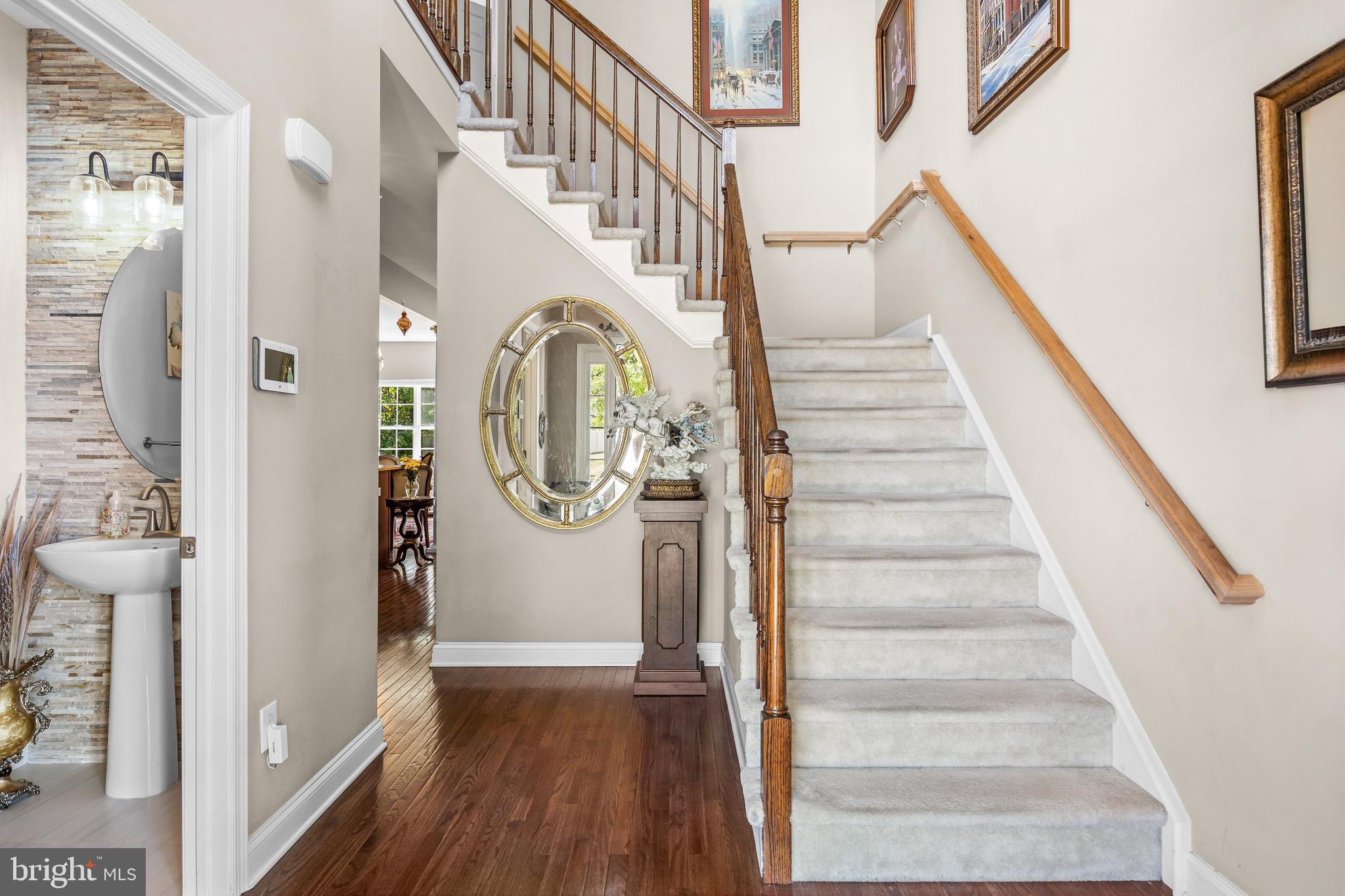 25 GLACIER DRIVE
