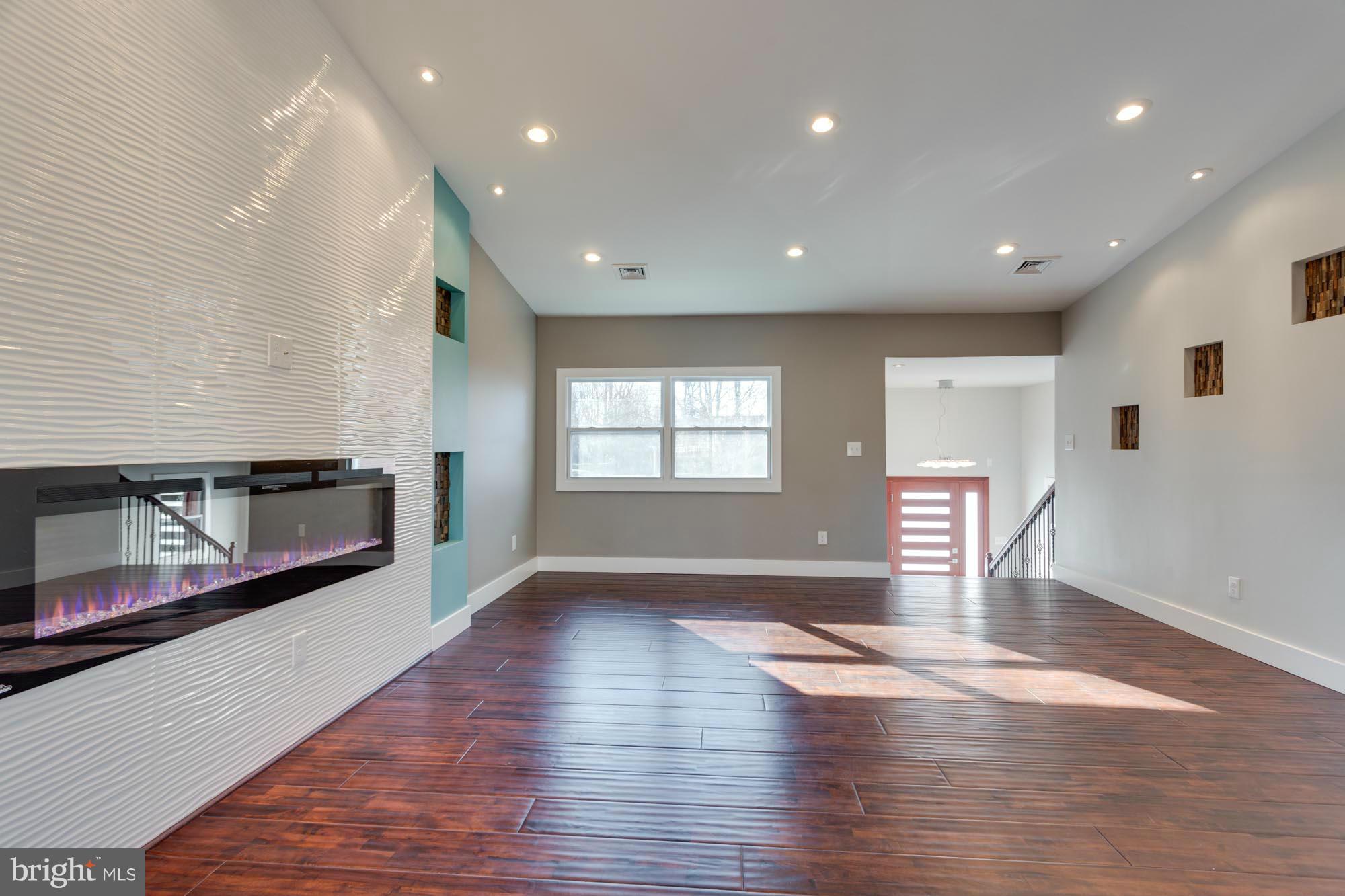 MT ZEPHYR - Residential