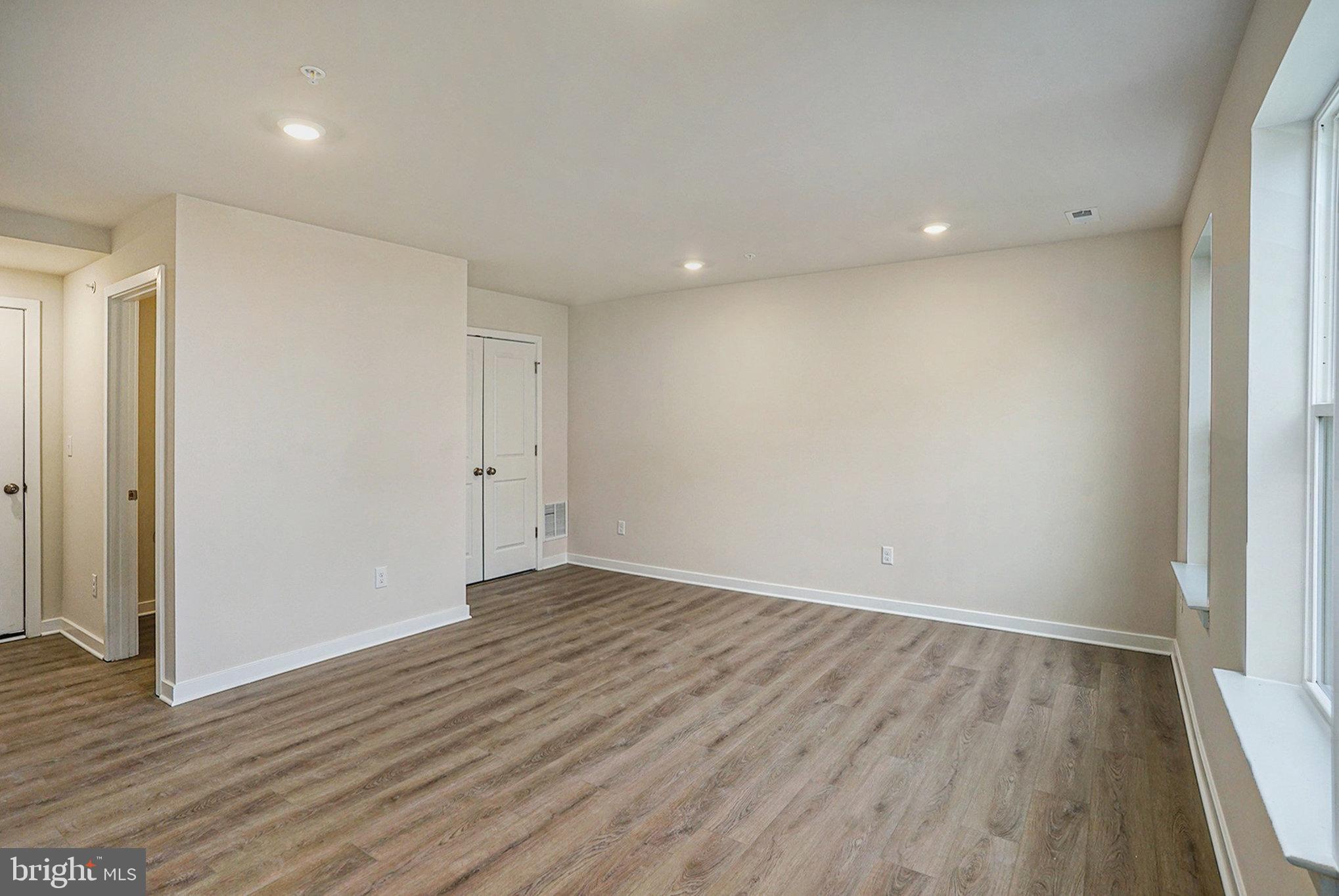 PHOENIXVILLE HEIGHTS - Residential Lease