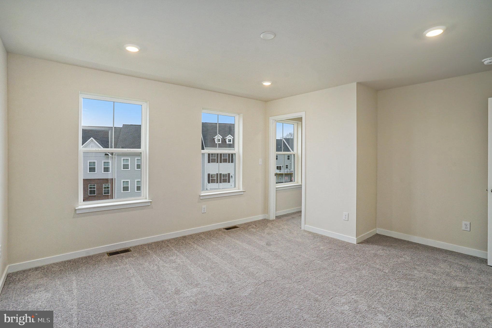 PHOENIXVILLE HEIGHTS - Residential Lease