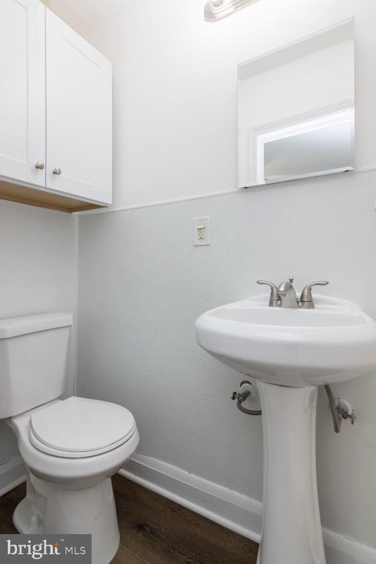 RIDGELEIGH - Residential Lease