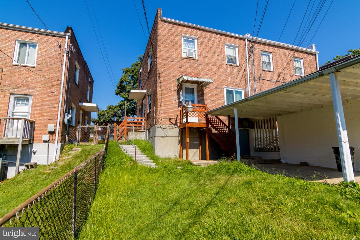 RIDGELEIGH - Residential Lease