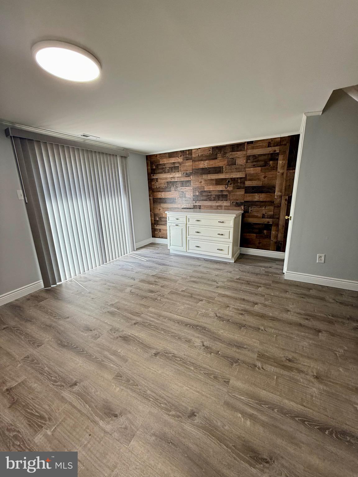 MILL POND - Residential Lease