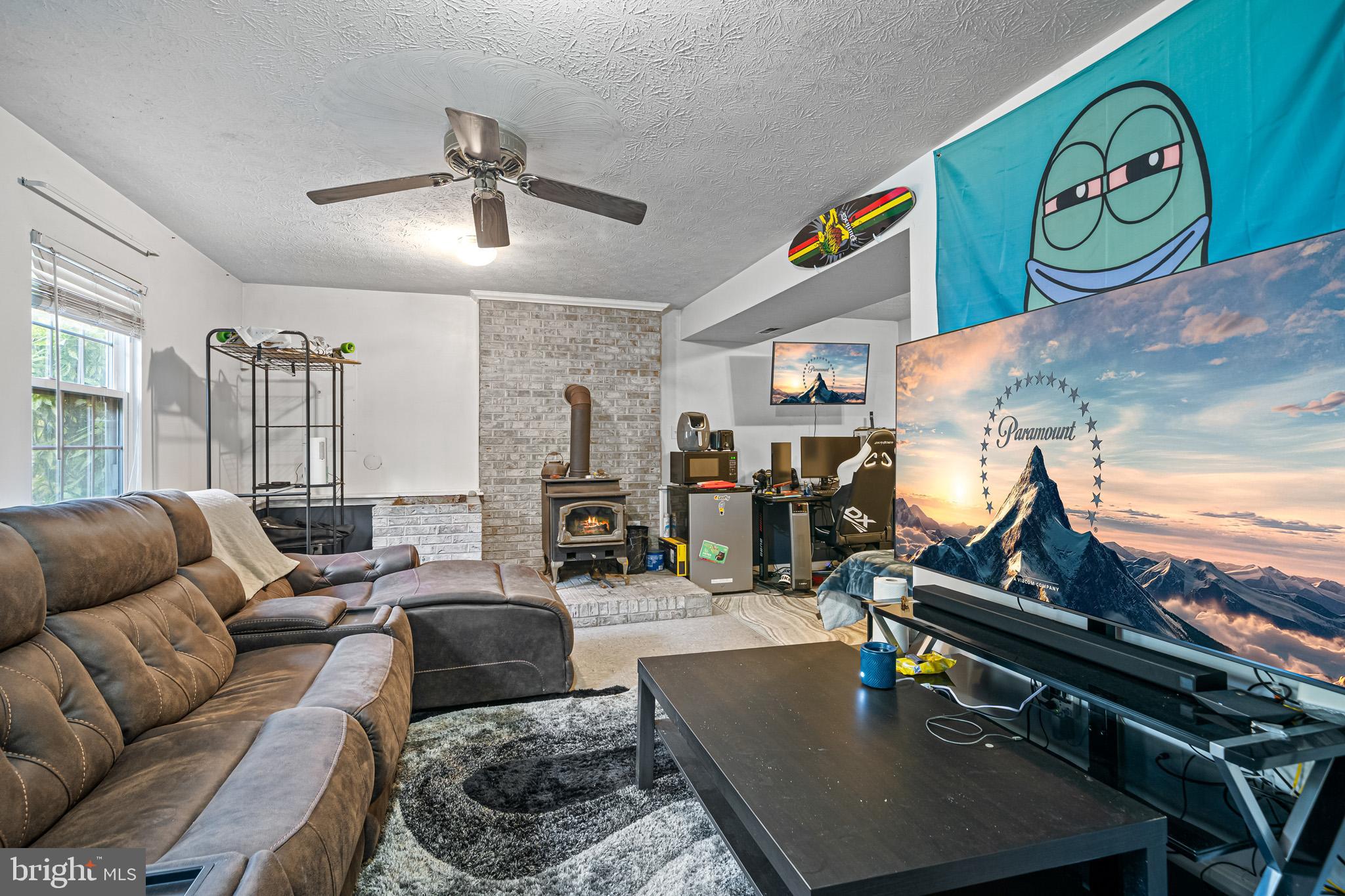 DRUM POINT - Residential