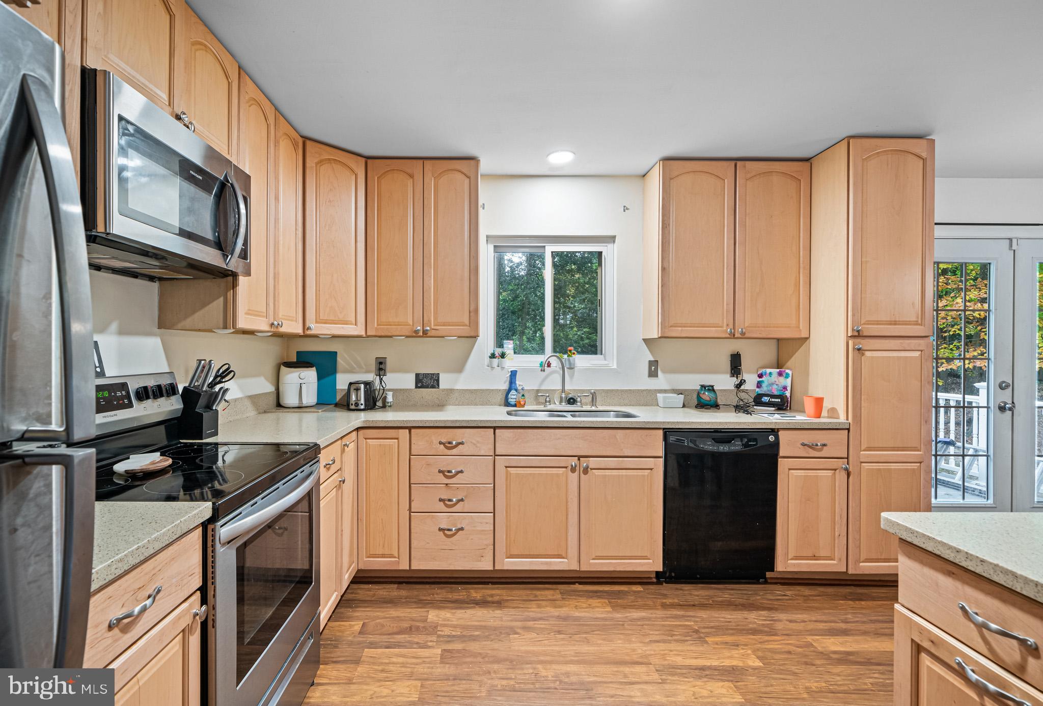 DRUM POINT - Residential