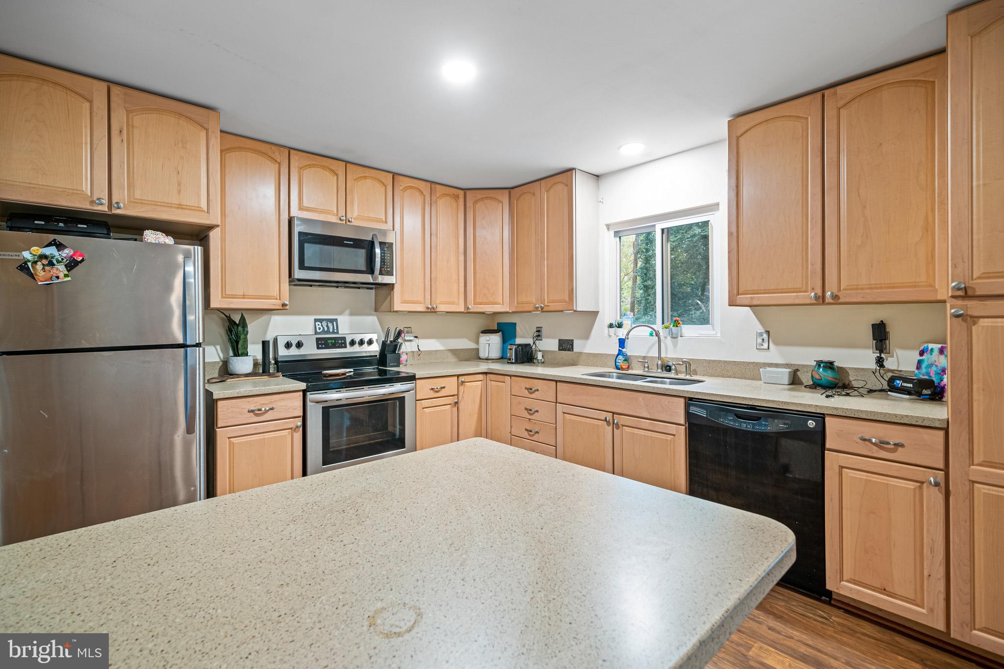 DRUM POINT - Residential