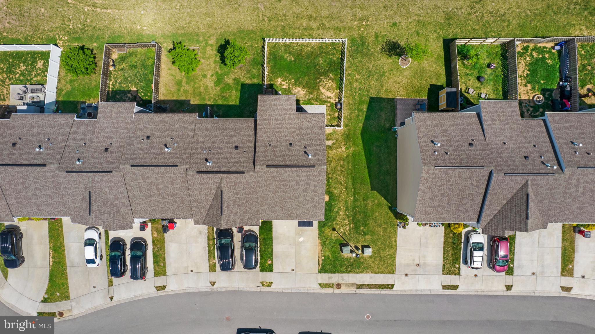 ARCHERS ROCK - Residential