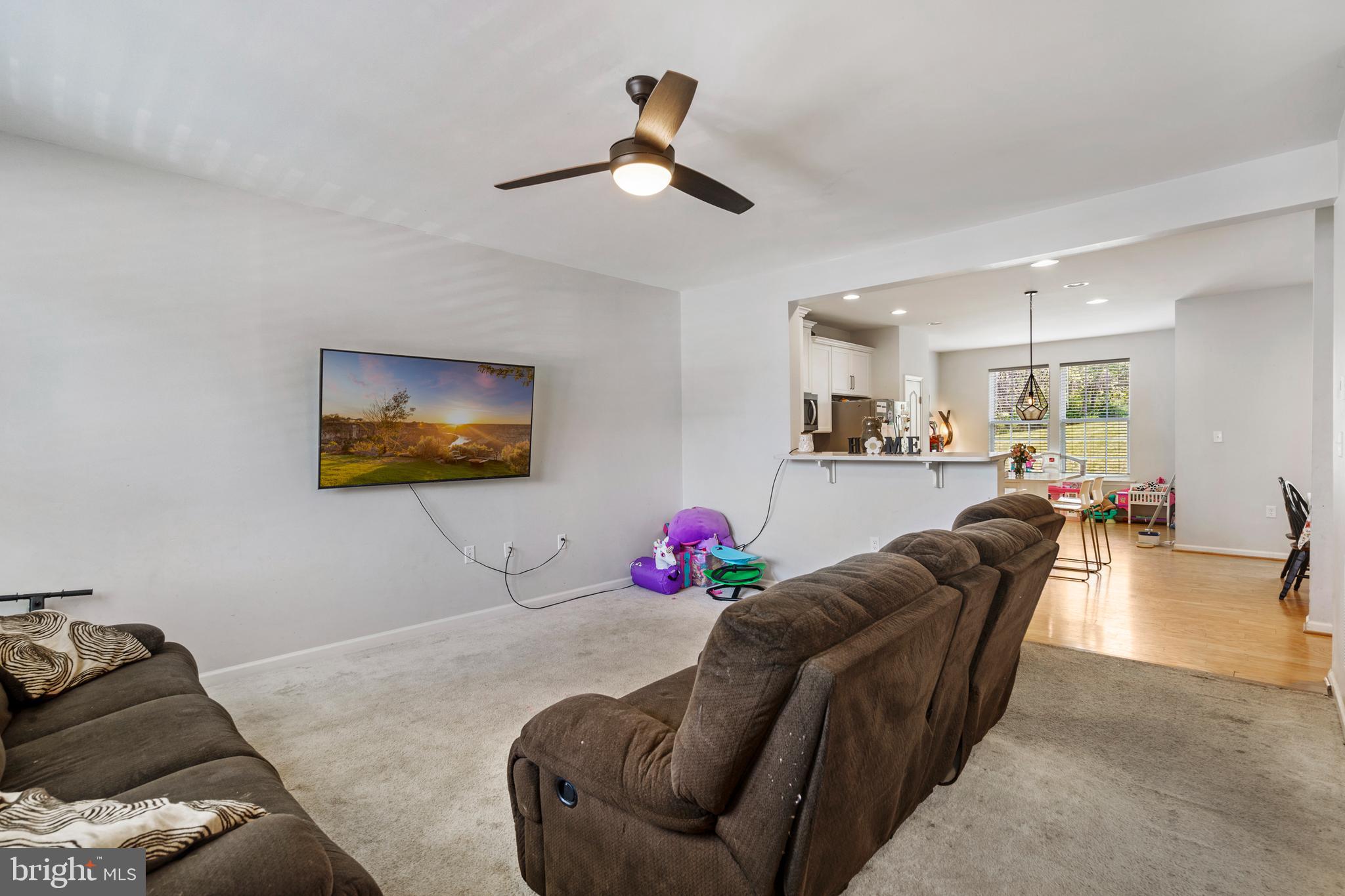 ARCHERS ROCK - Residential