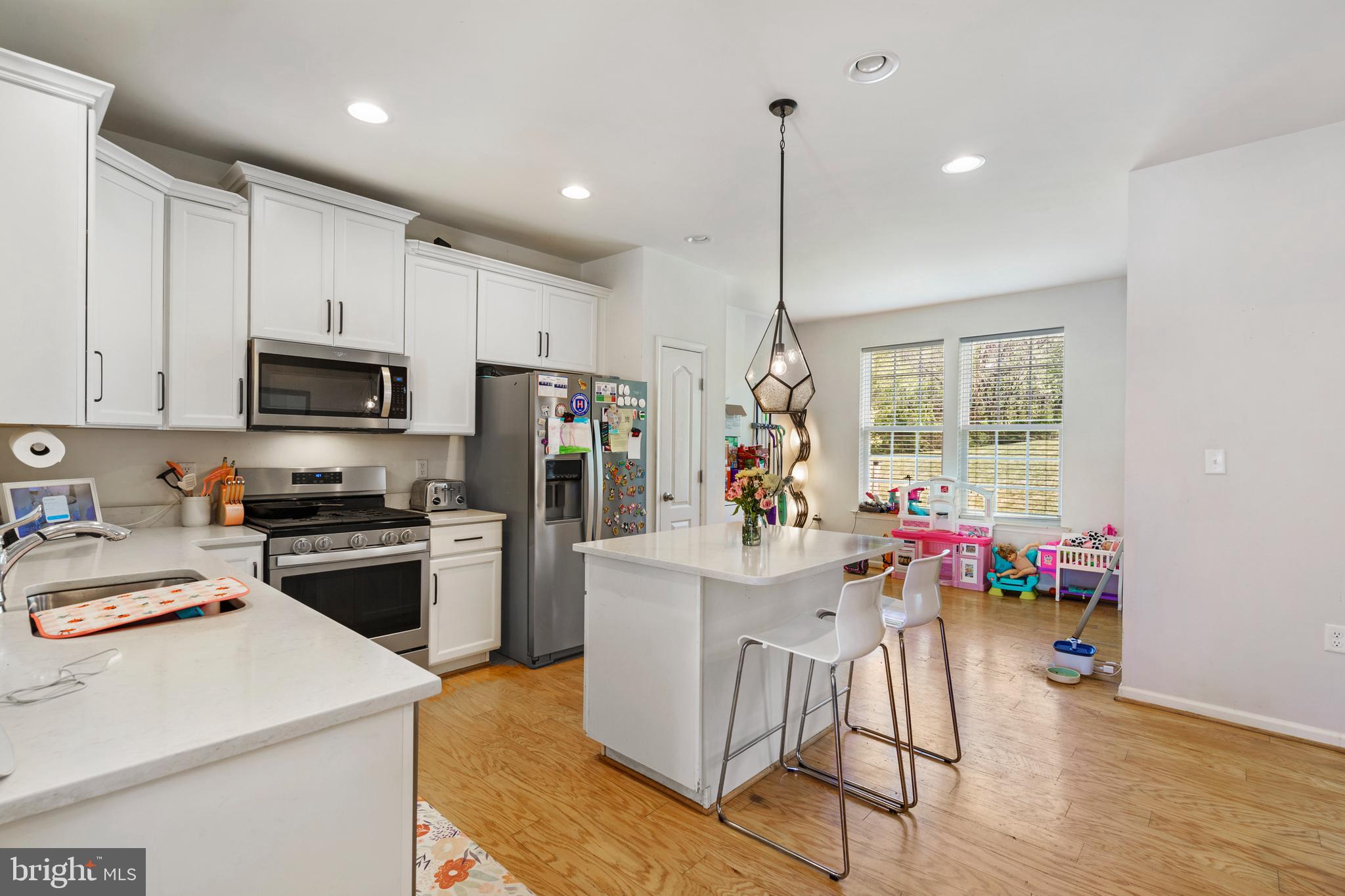 ARCHERS ROCK - Residential