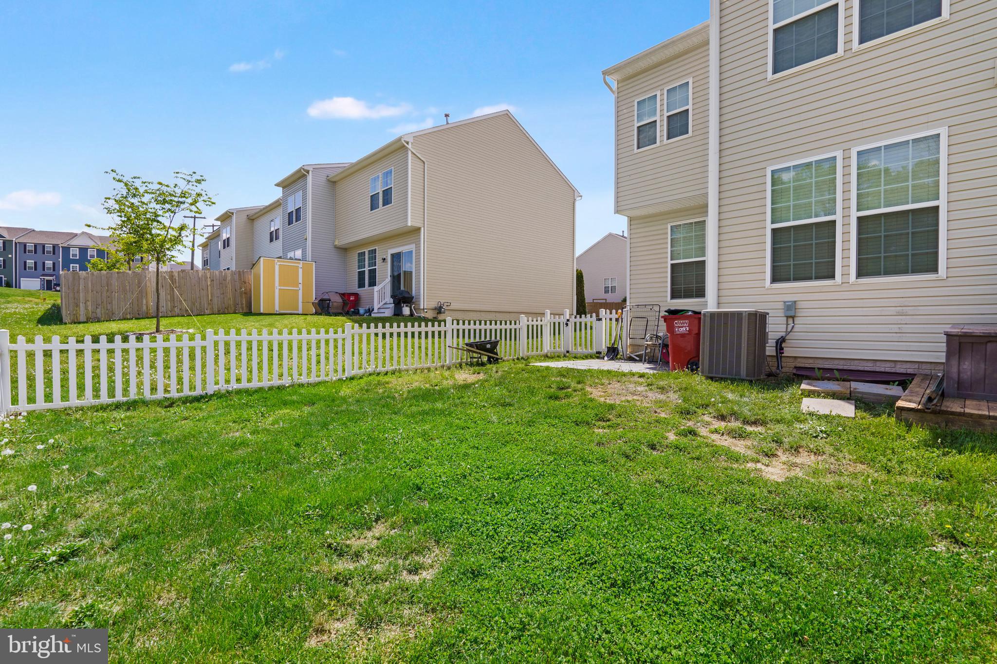 ARCHERS ROCK - Residential