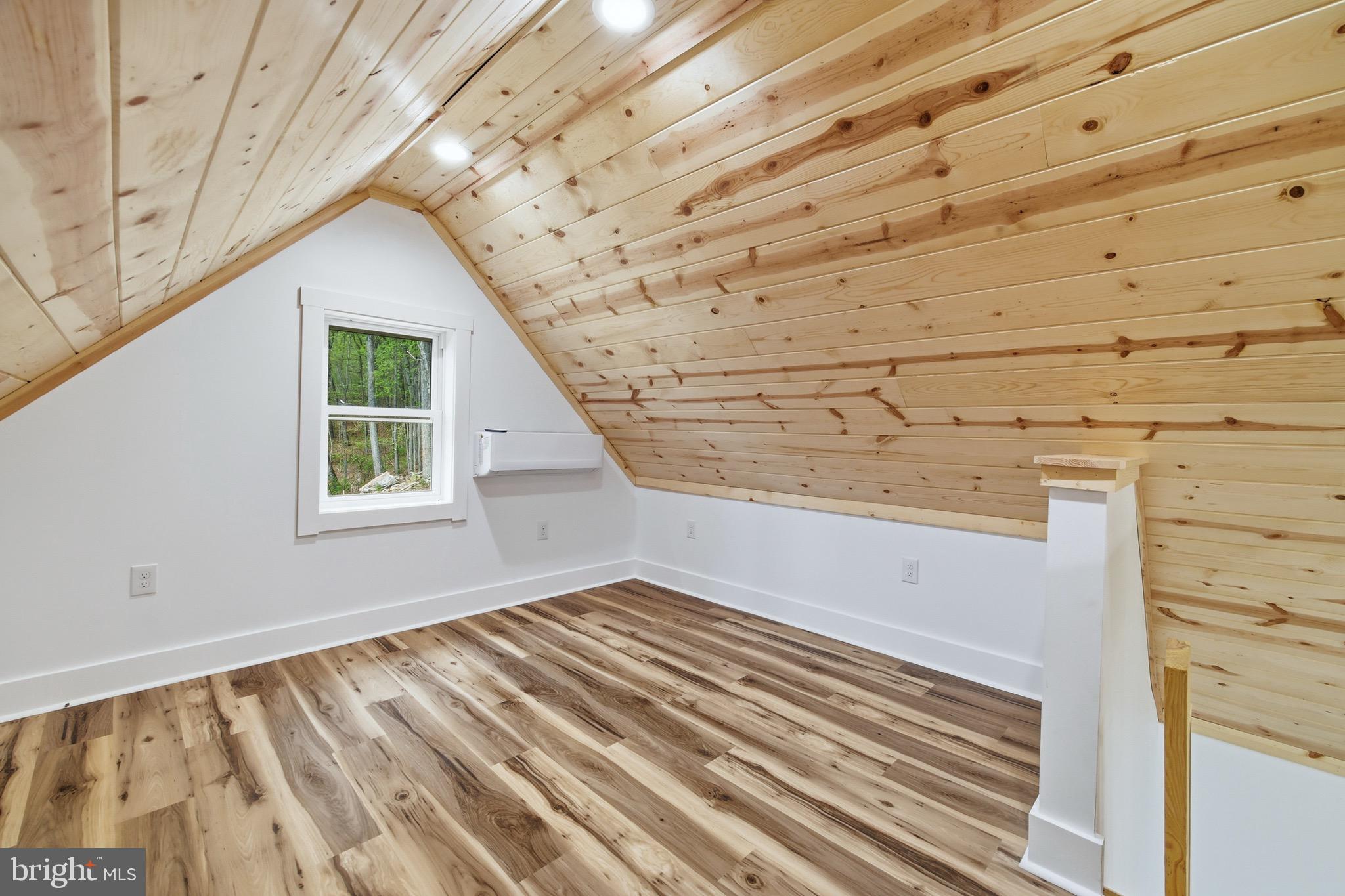 FORT PASSAGE - Residential