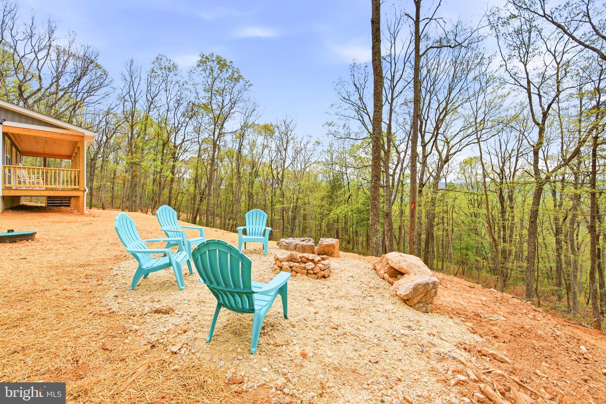 FORT PASSAGE - Residential