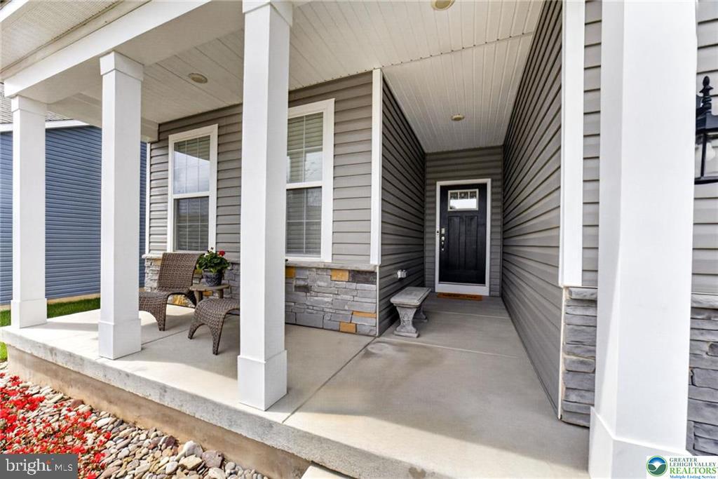 HAMILTON WALK - Residential