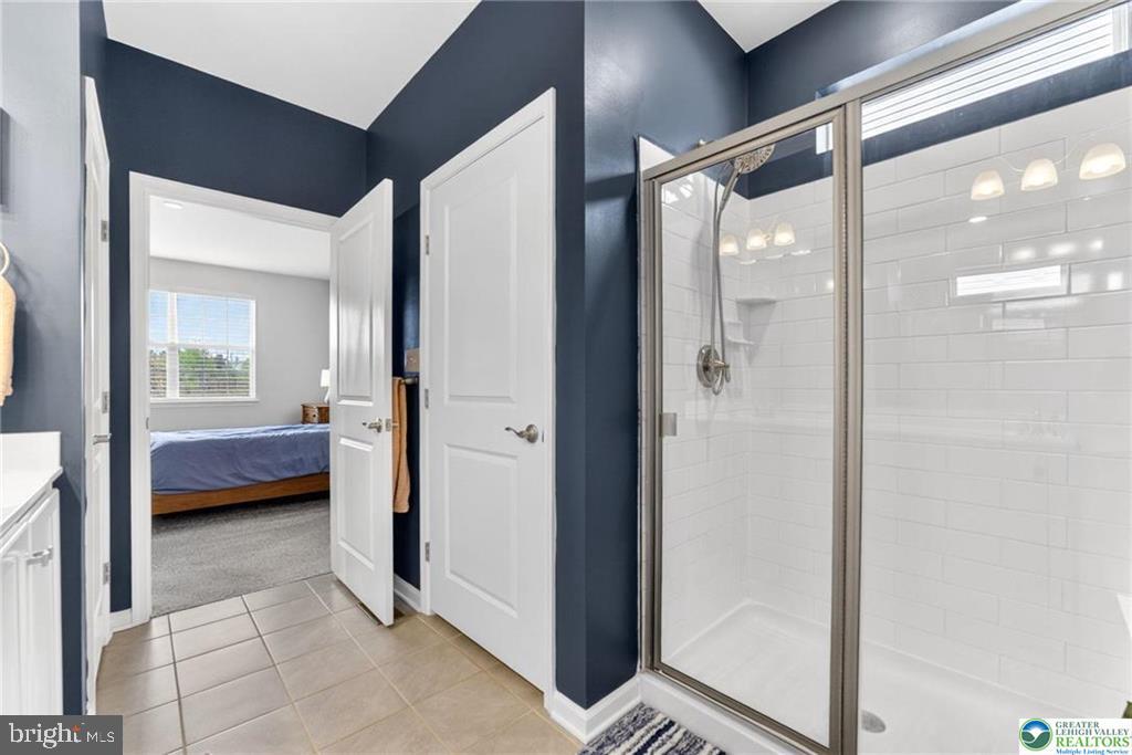 HAMILTON WALK - Residential