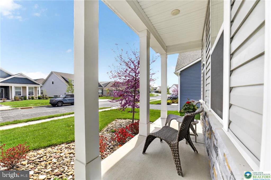 HAMILTON WALK - Residential