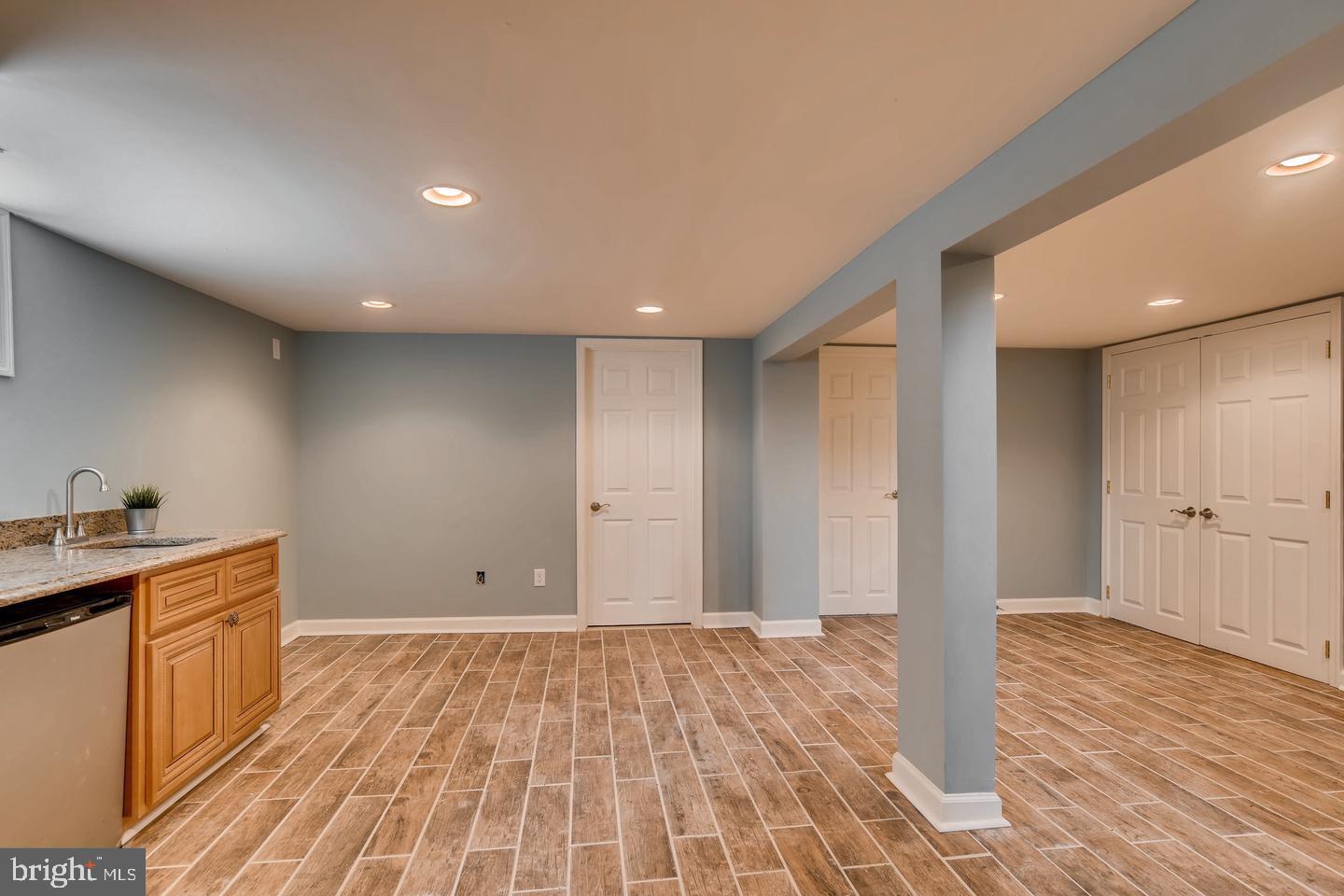 PIKESVILLE - Residential