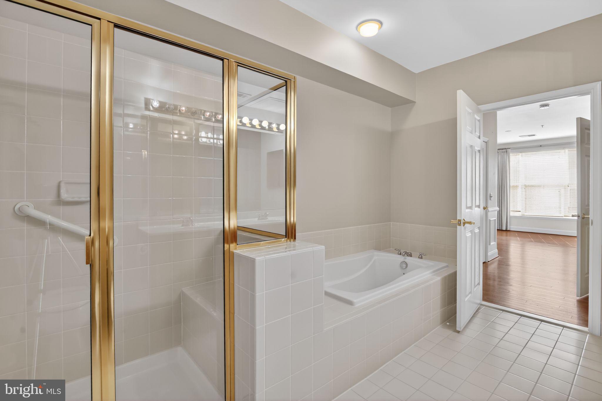 LIBERTY GROVE - Residential