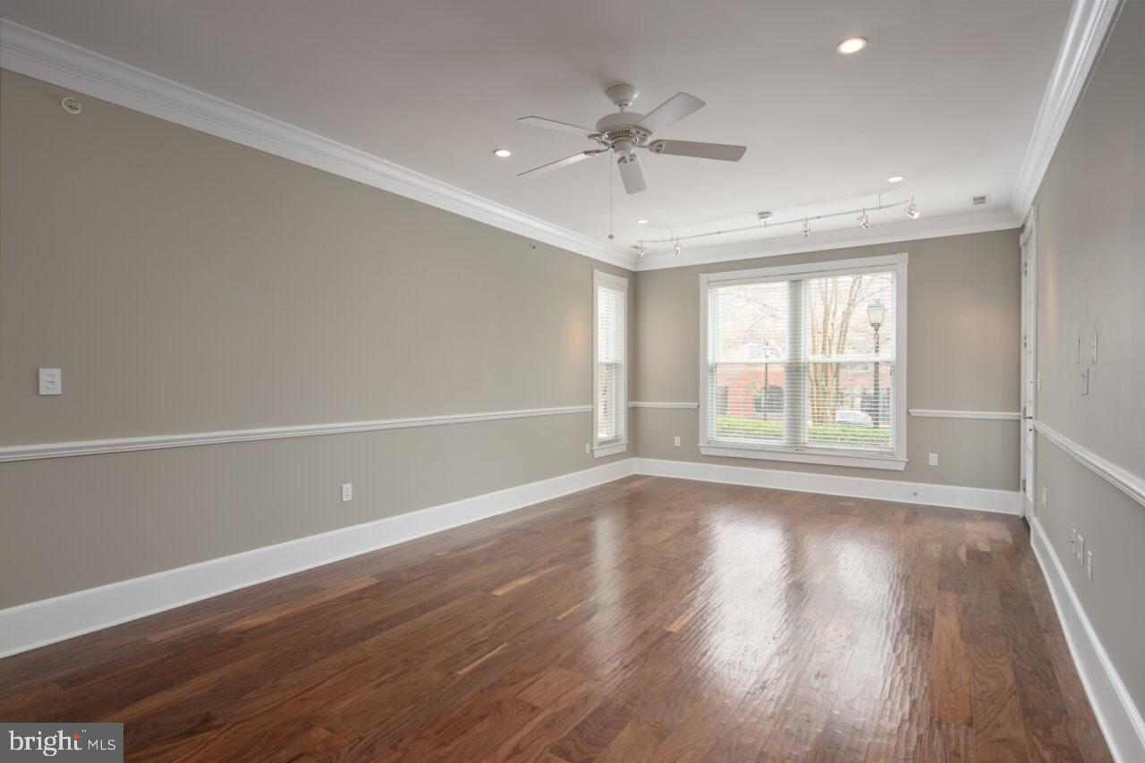 900 NORTH WASHINGTON STREET CONDOMINIUMS - Residential Lease