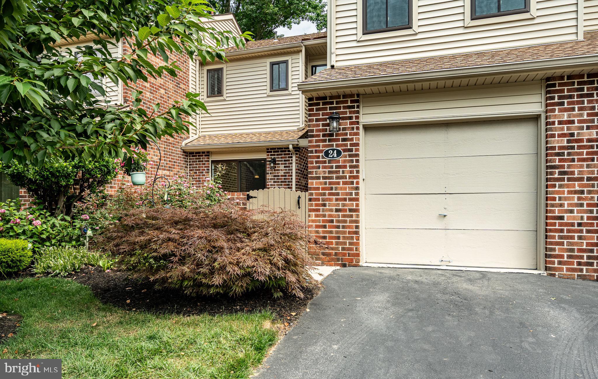 24 SCOTT COURT