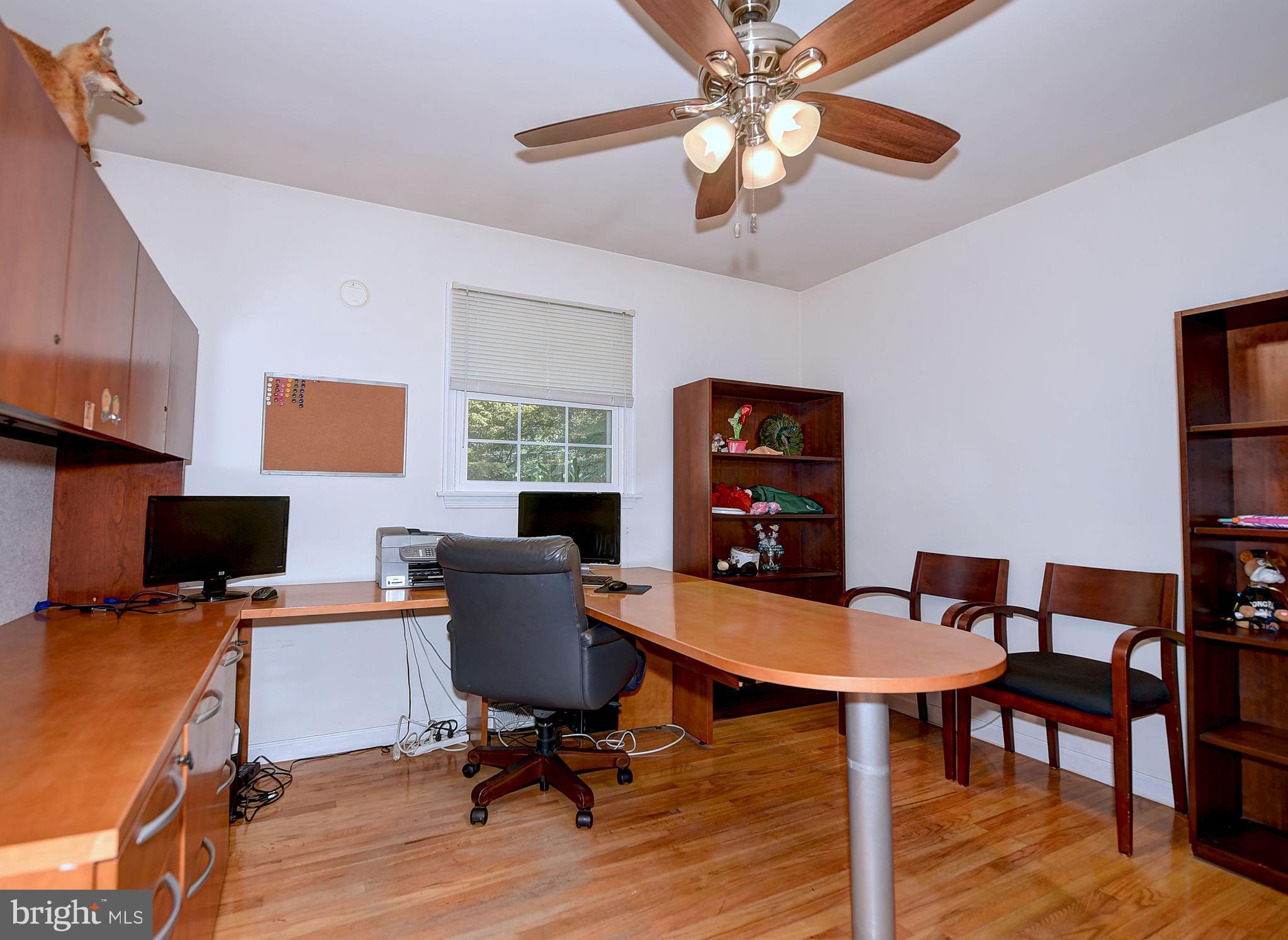 BOWLEYS QUARTERS - Residential