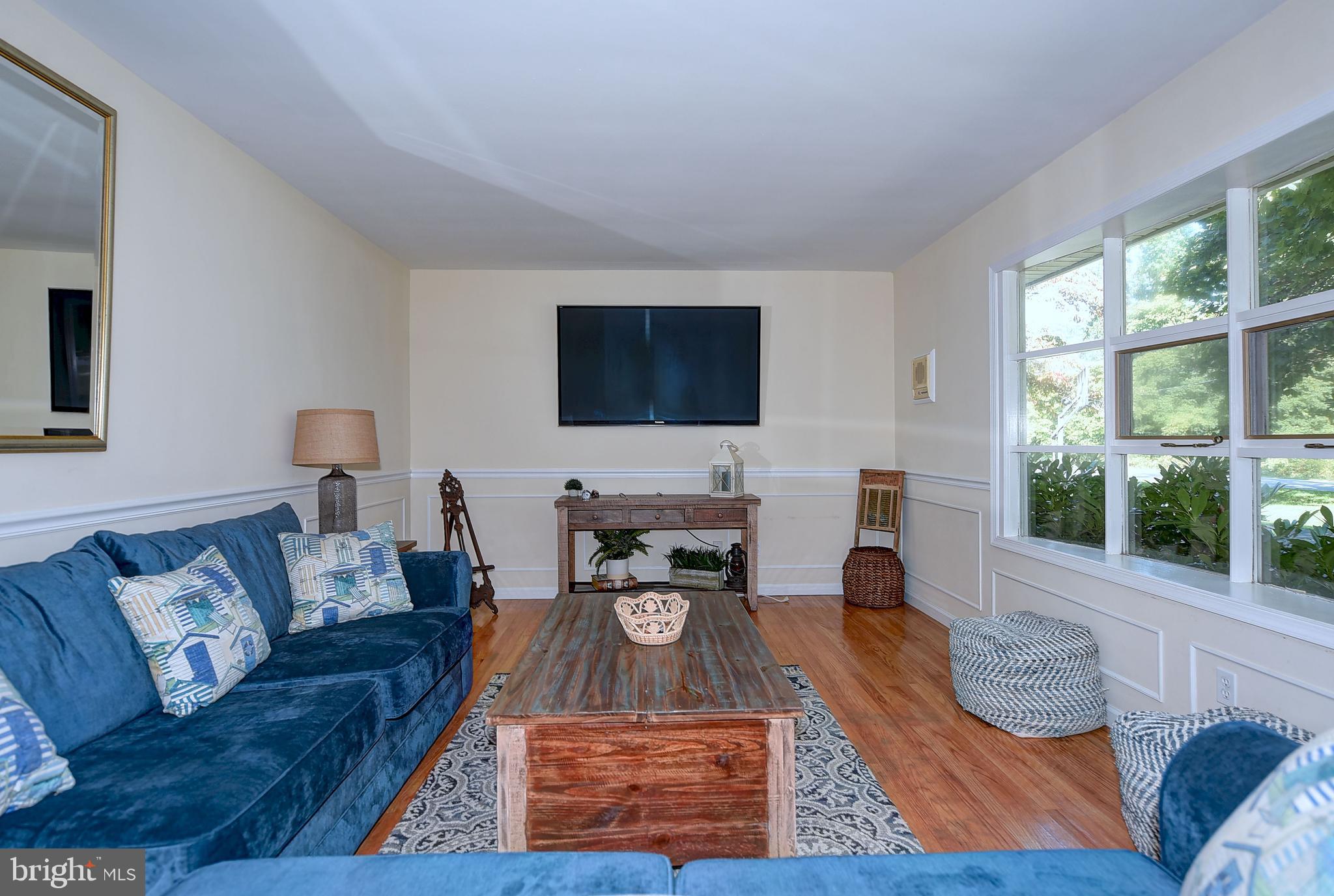 BOWLEYS QUARTERS - Residential