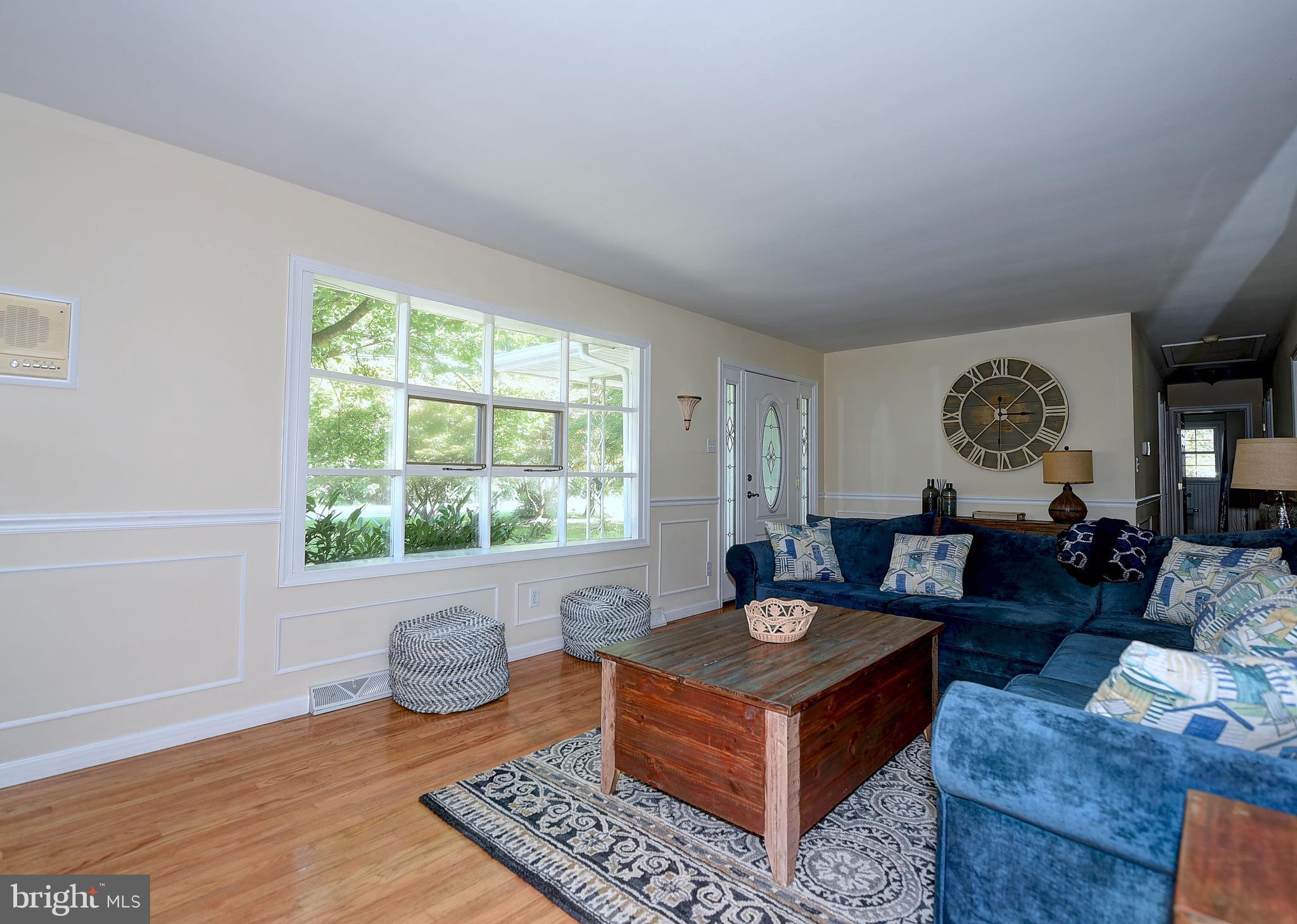 BOWLEYS QUARTERS - Residential