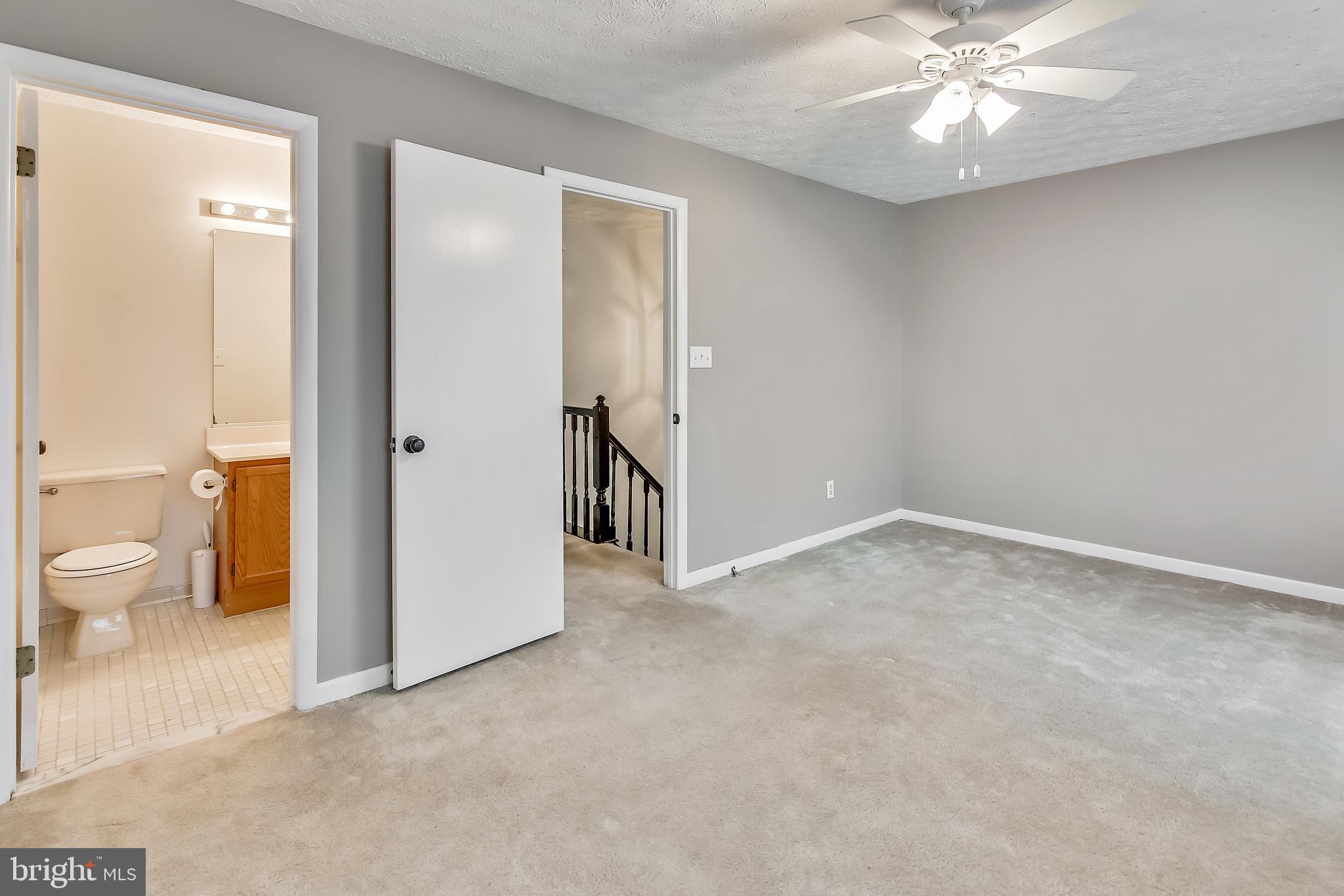 CONSTANT FRIENDSHIP - Residential